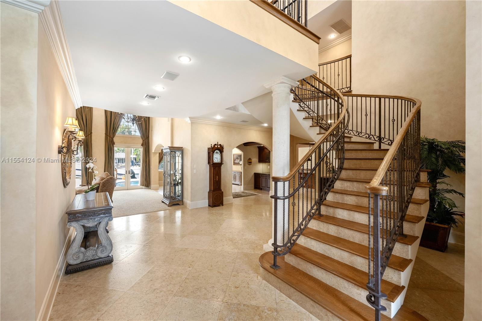 67 Royal Palm Dr, Fort Lauderdale, Florida 33301, 7 Bedrooms Bedrooms, ,6 BathroomsBathrooms,Residential,For Sale,67 Royal Palm Dr,A11554124