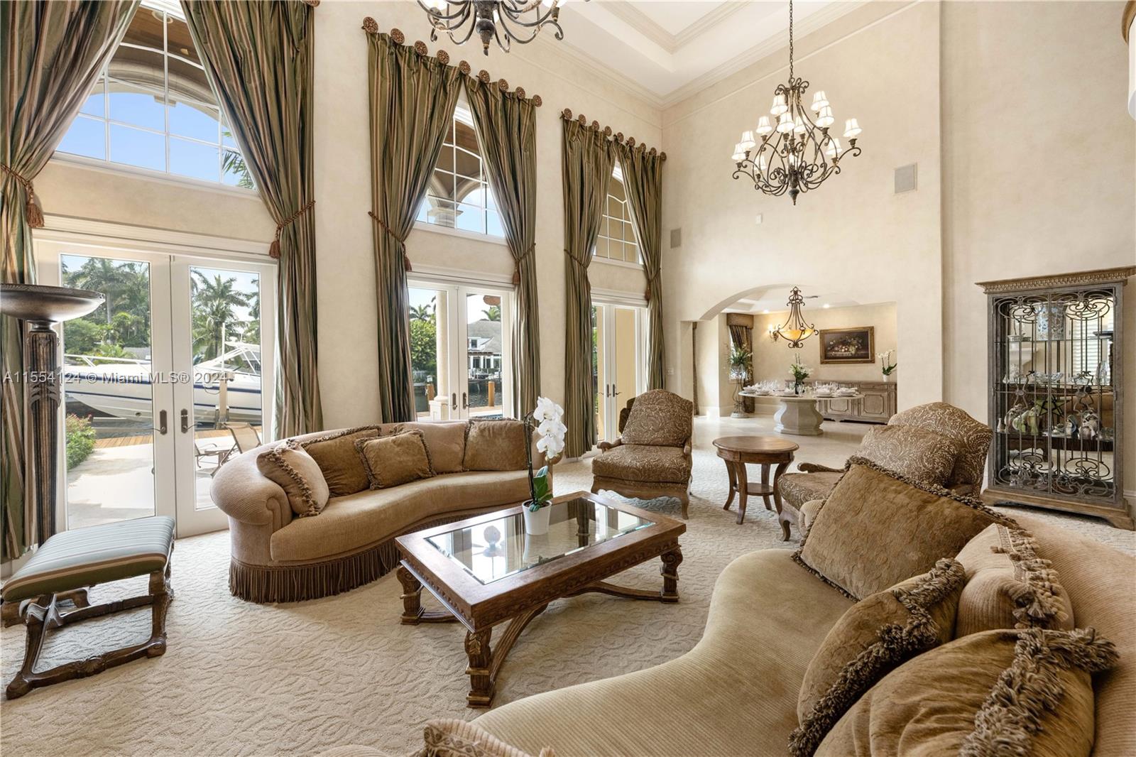 67 Royal Palm Dr, Fort Lauderdale, Florida 33301, 7 Bedrooms Bedrooms, ,6 BathroomsBathrooms,Residential,For Sale,67 Royal Palm Dr,A11554124