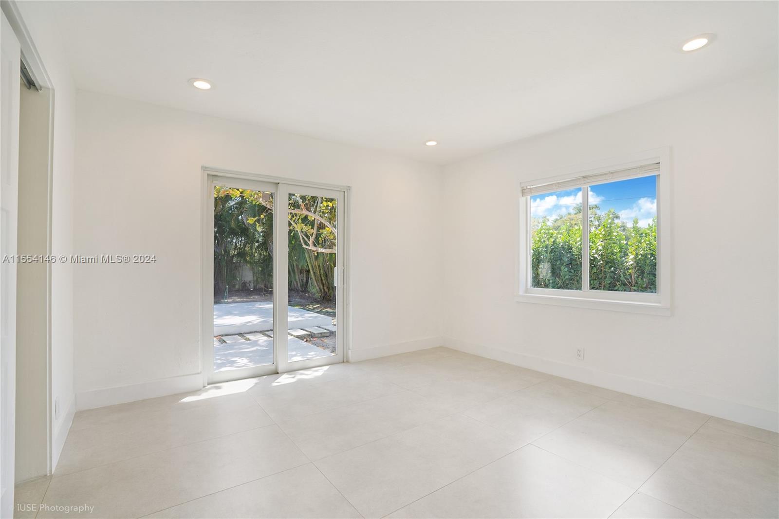 1406 NE 18th Ave, Fort Lauderdale, Florida 33304, 3 Bedrooms Bedrooms, ,3 BathroomsBathrooms,Residential,For Sale,1406 NE 18th Ave,A11554146