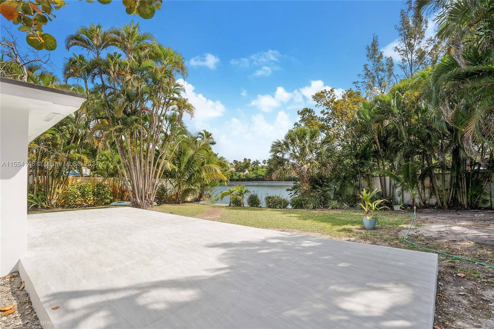 1406 NE 18th Ave, Fort Lauderdale, Florida 33304, 3 Bedrooms Bedrooms, ,3 BathroomsBathrooms,Residential,For Sale,1406 NE 18th Ave,A11554146