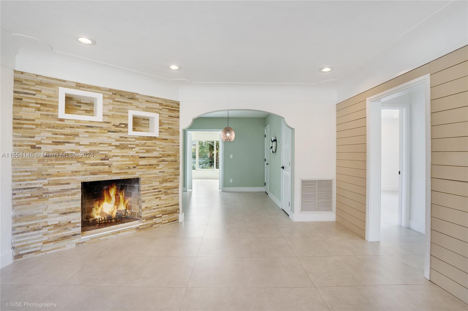 1406 NE 18th Ave, Fort Lauderdale, Florida 33304, 3 Bedrooms Bedrooms, ,3 BathroomsBathrooms,Residential,For Sale,1406 NE 18th Ave,A11554146