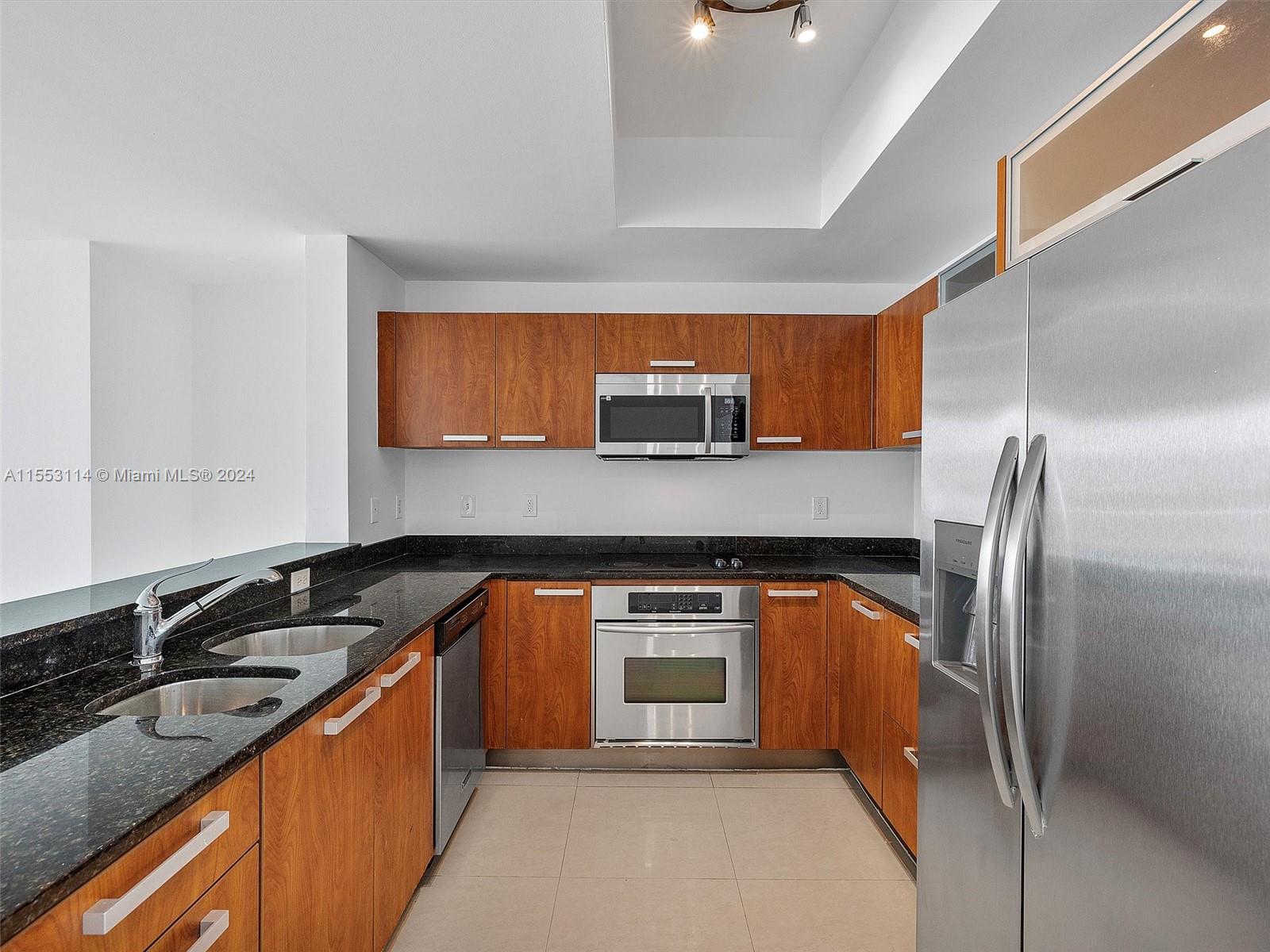 3131 NE 188th St 2-1109, Aventura, Florida 33180, 2 Bedrooms Bedrooms, ,2 BathroomsBathrooms,Residential,For Sale,3131 NE 188th St 2-1109,A11553114