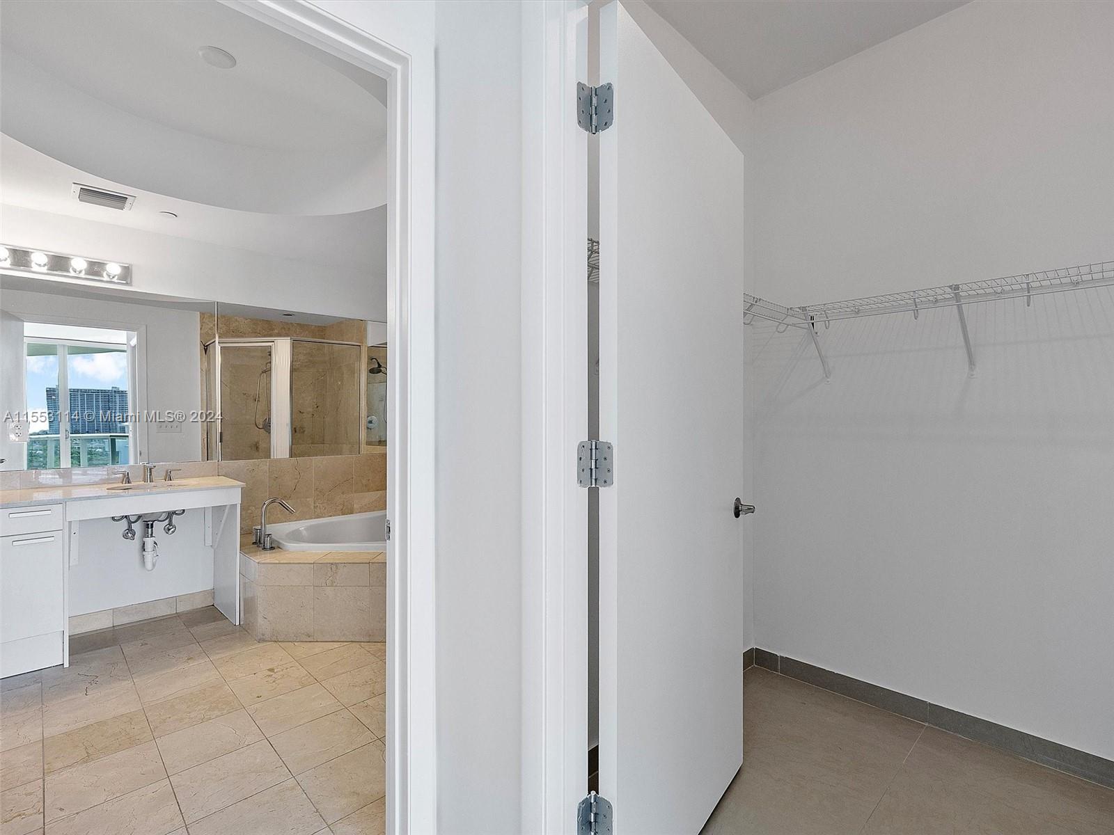 3131 NE 188th St 2-1109, Aventura, Florida 33180, 2 Bedrooms Bedrooms, ,2 BathroomsBathrooms,Residential,For Sale,3131 NE 188th St 2-1109,A11553114