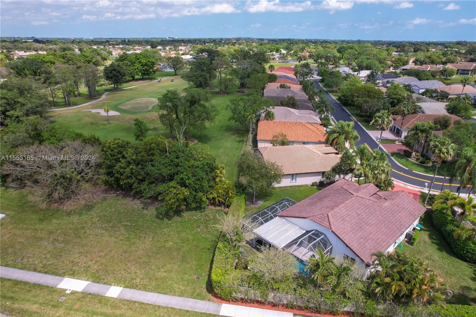 7671 NW 87th Ter, Tamarac, Florida 33321, 3 Bedrooms Bedrooms, ,2 BathroomsBathrooms,Residential,For Sale,7671 NW 87th Ter,A11553165