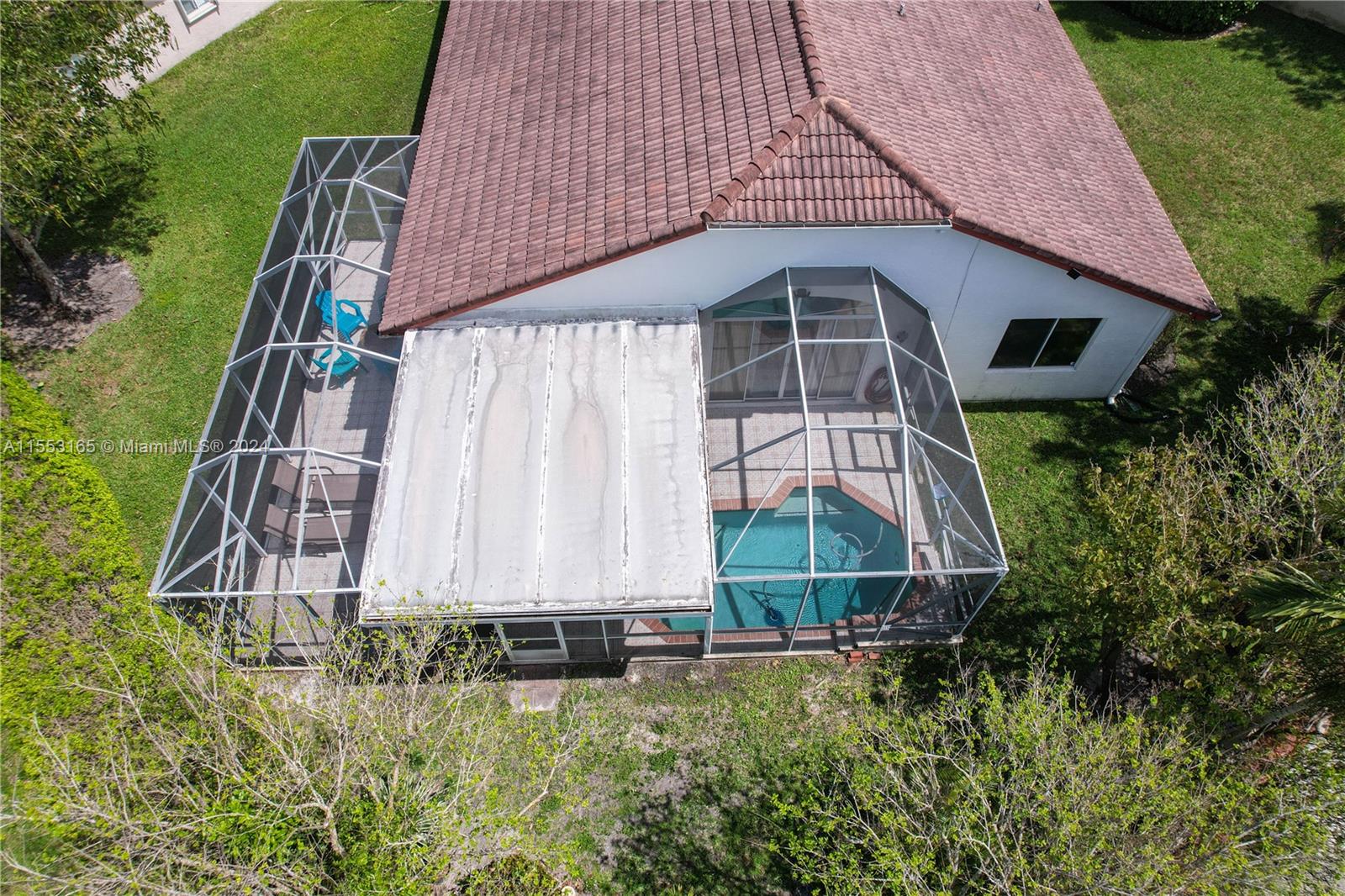 7671 NW 87th Ter, Tamarac, Florida 33321, 3 Bedrooms Bedrooms, ,2 BathroomsBathrooms,Residential,For Sale,7671 NW 87th Ter,A11553165