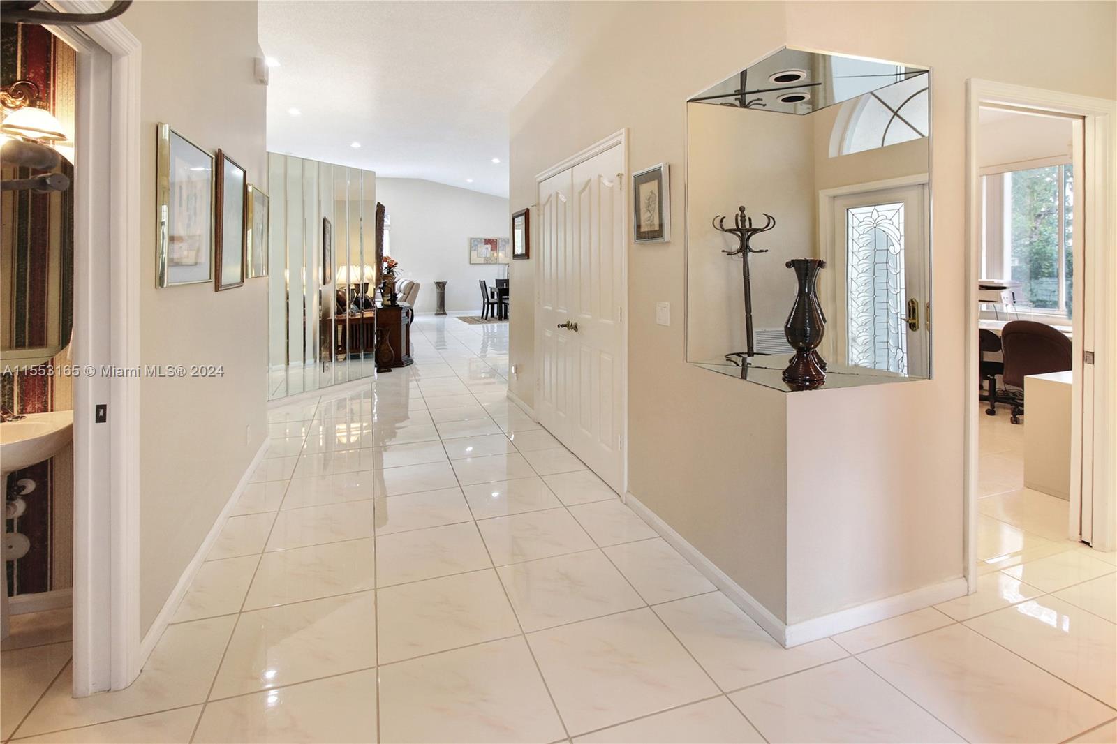 Main Living​​‌​​​​‌​​‌‌​‌‌​​​‌‌​‌​‌​‌​​​‌​​ area