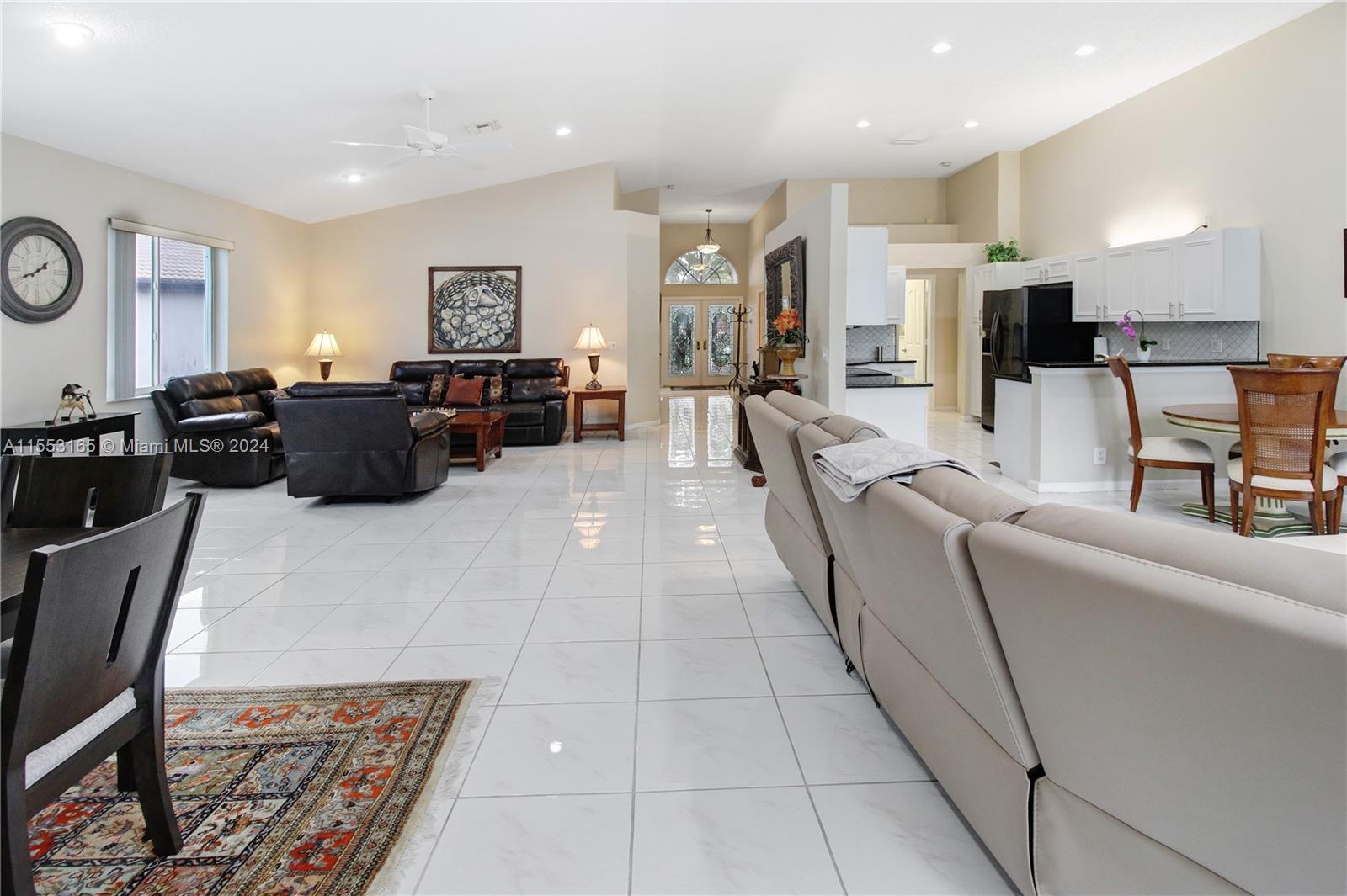 7671 NW 87th Ter, Tamarac, Florida 33321, 3 Bedrooms Bedrooms, ,2 BathroomsBathrooms,Residential,For Sale,7671 NW 87th Ter,A11553165