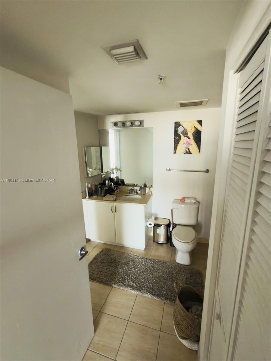 1750 N Bayshore Dr 1612, Miami, Florida 33132, 1 Bedroom Bedrooms, ,1 BathroomBathrooms,Residential,For Sale,1750 N Bayshore Dr 1612,A11554180