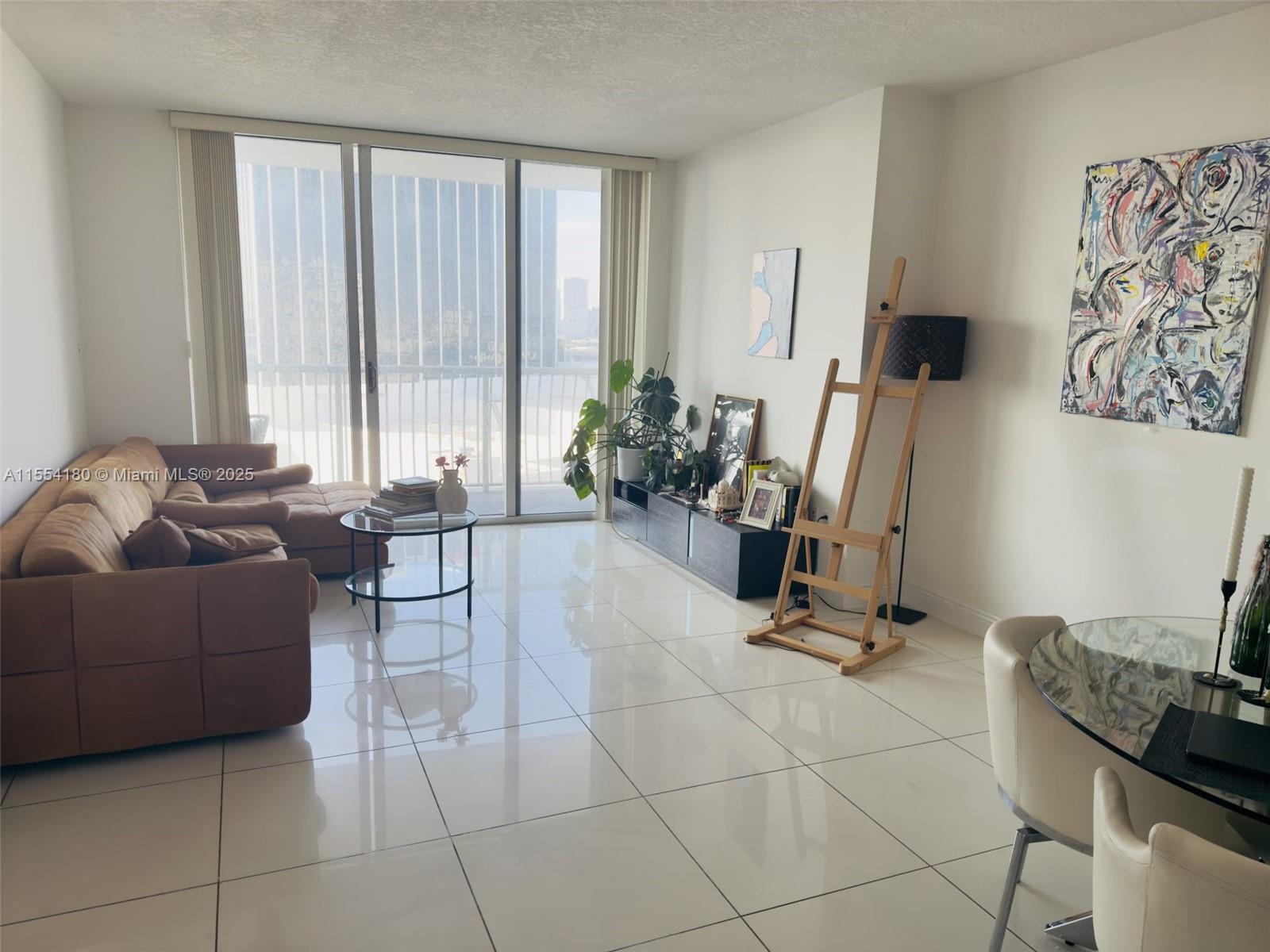 1750 N Bayshore Dr 1612, Miami, Florida 33132, 1 Bedroom Bedrooms, ,1 BathroomBathrooms,Residential,For Sale,1750 N Bayshore Dr 1612,A11554180