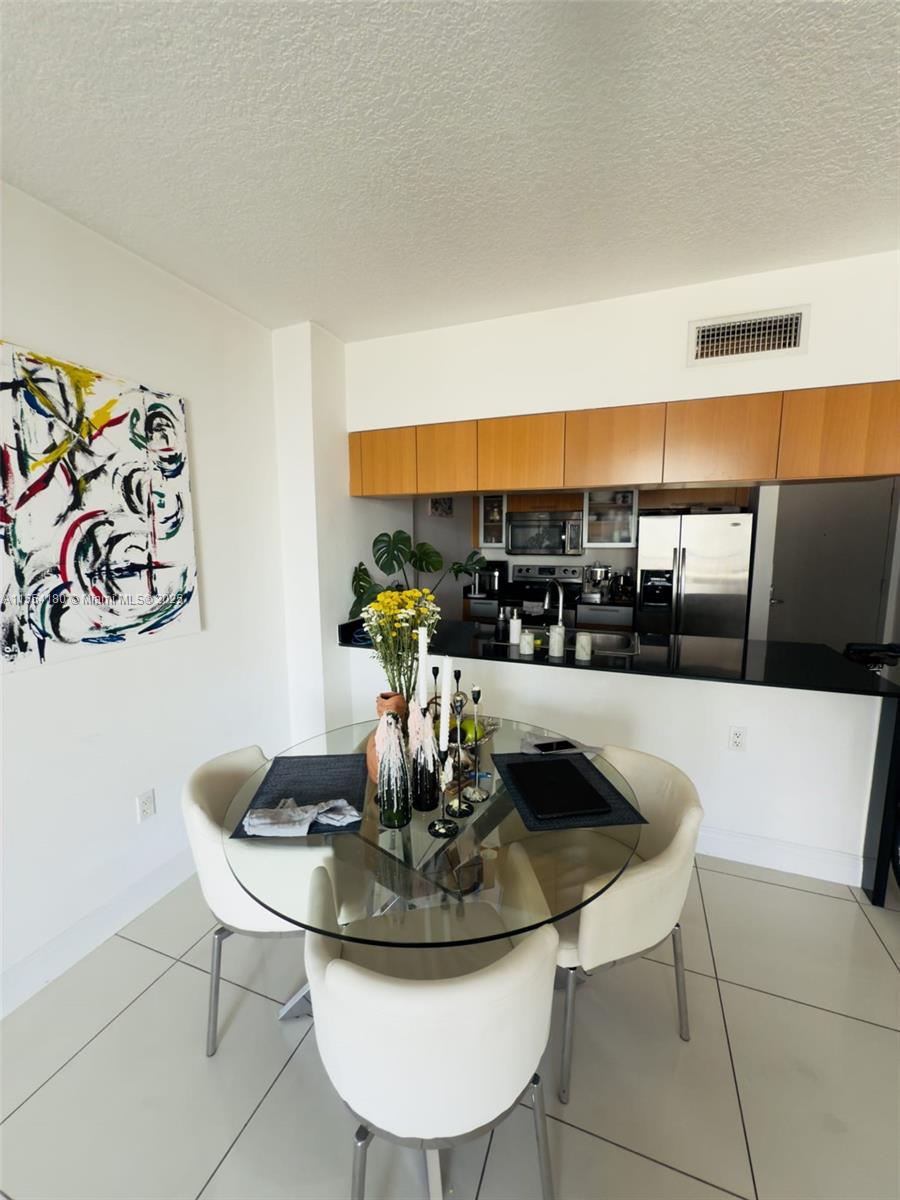 1750 N Bayshore Dr 1612, Miami, Florida 33132, 1 Bedroom Bedrooms, ,1 BathroomBathrooms,Residential,For Sale,1750 N Bayshore Dr 1612,A11554180