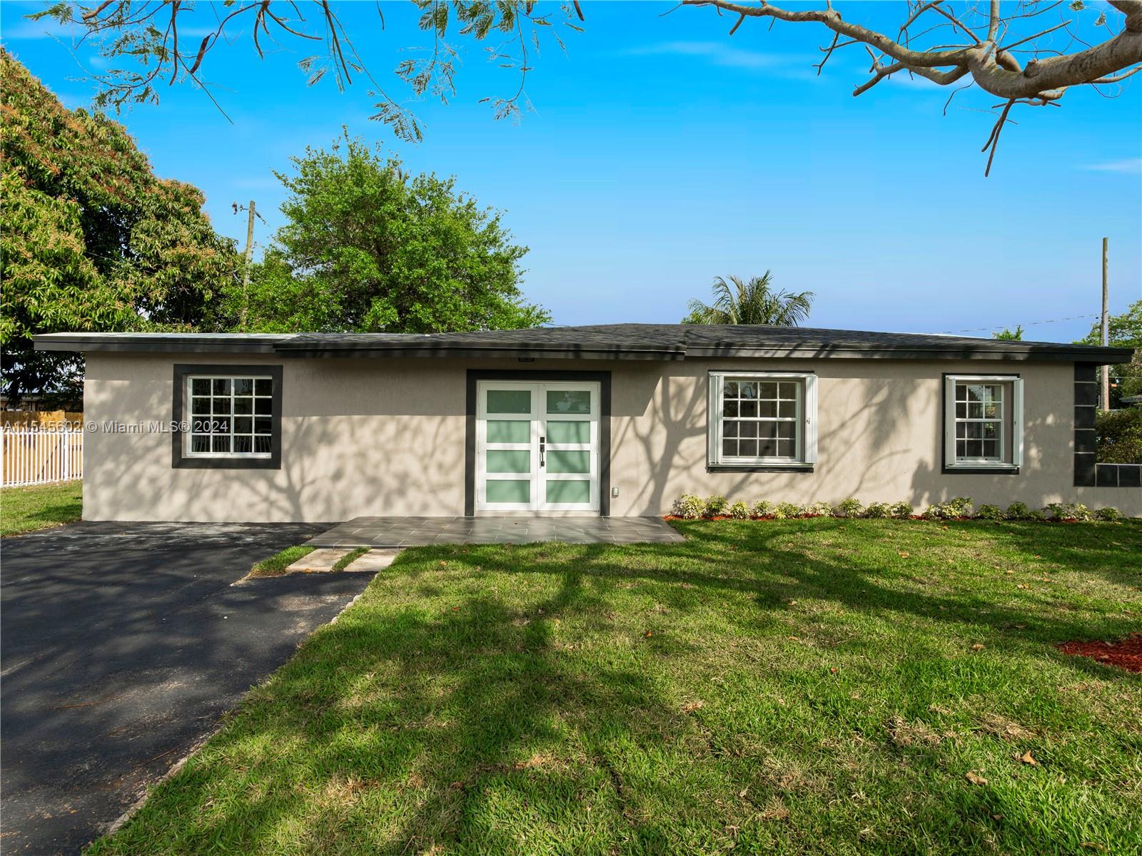 13231 NW 22nd Ct  For Sale A11545602, FL