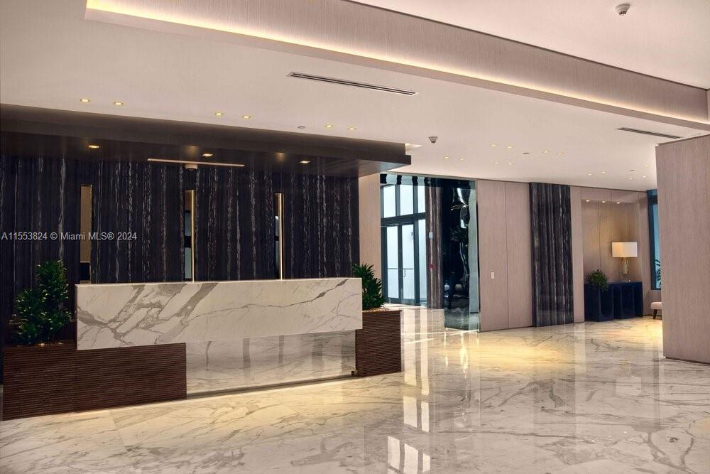50 S Pointe Dr 1207, Miami Beach, Florida 33139, 2 Bedrooms Bedrooms, ,2 BathroomsBathrooms,Residential,For Sale,50 S Pointe Dr 1207,A11553824