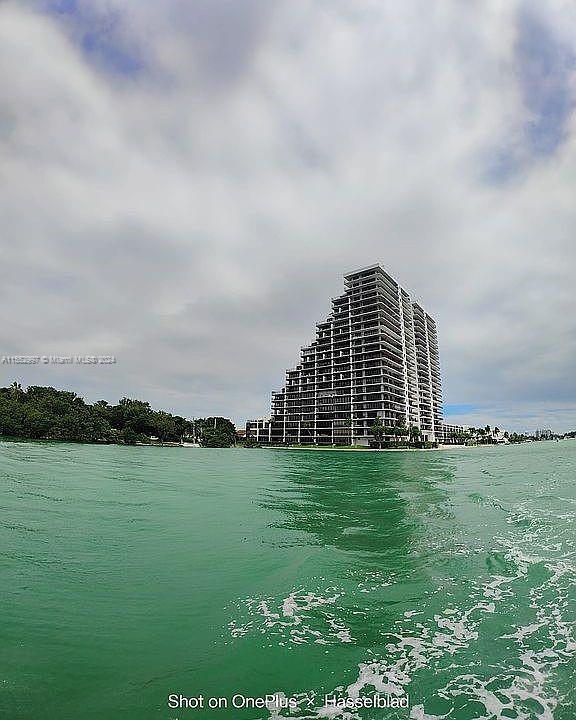 1000 Venetian Way 810, Miami Beach, Florida 33139, 1 Bedroom Bedrooms, ,1 BathroomBathrooms,Residential,For Sale,1000 Venetian Way 810,A11552997