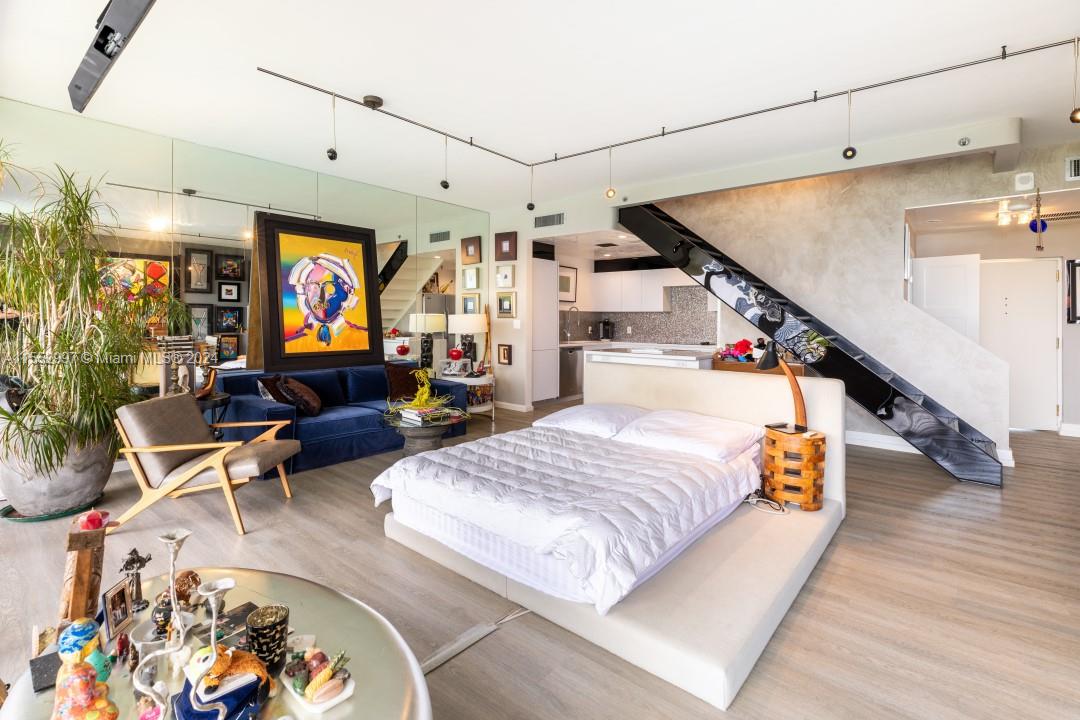 1000 Venetian Way 810, Miami Beach, Florida 33139, 1 Bedroom Bedrooms, ,1 BathroomBathrooms,Residential,For Sale,1000 Venetian Way 810,A11552997