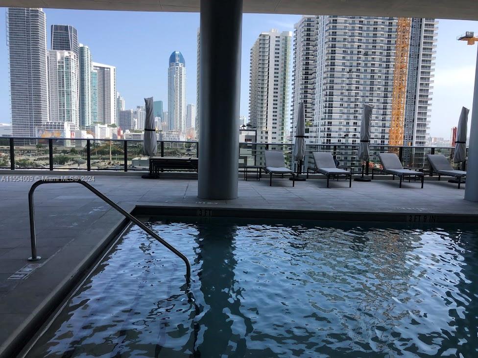 1600 NE 1st Ave 1715, Miami, Florida 33132, 1 Bedroom Bedrooms, ,1 BathroomBathrooms,Residential,For Sale,1600 NE 1st Ave 1715,A11554009