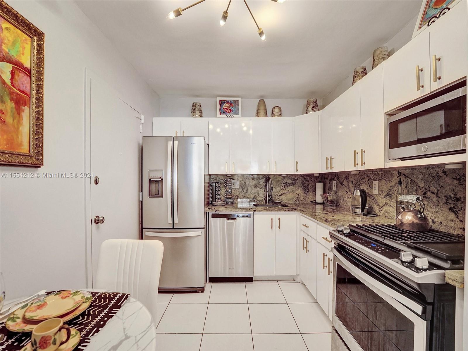 3140 S Ocean Dr 901, Hallandale Beach, Florida 33009, 1 Bedroom Bedrooms, ,1 BathroomBathrooms,Residential,For Sale,3140 S Ocean Dr 901,A11554212