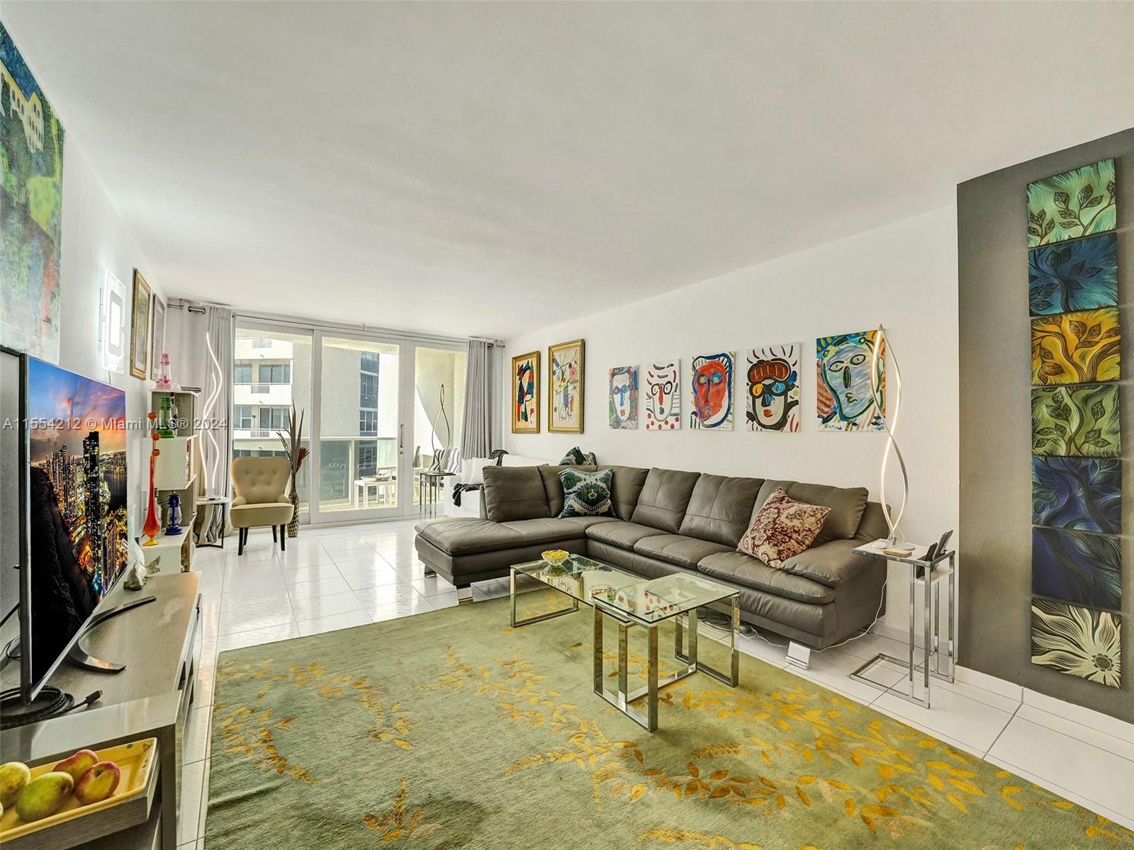 3140 S Ocean Dr 901, Hallandale Beach, Florida 33009, 1 Bedroom Bedrooms, ,1 BathroomBathrooms,Residential,For Sale,3140 S Ocean Dr 901,A11554212