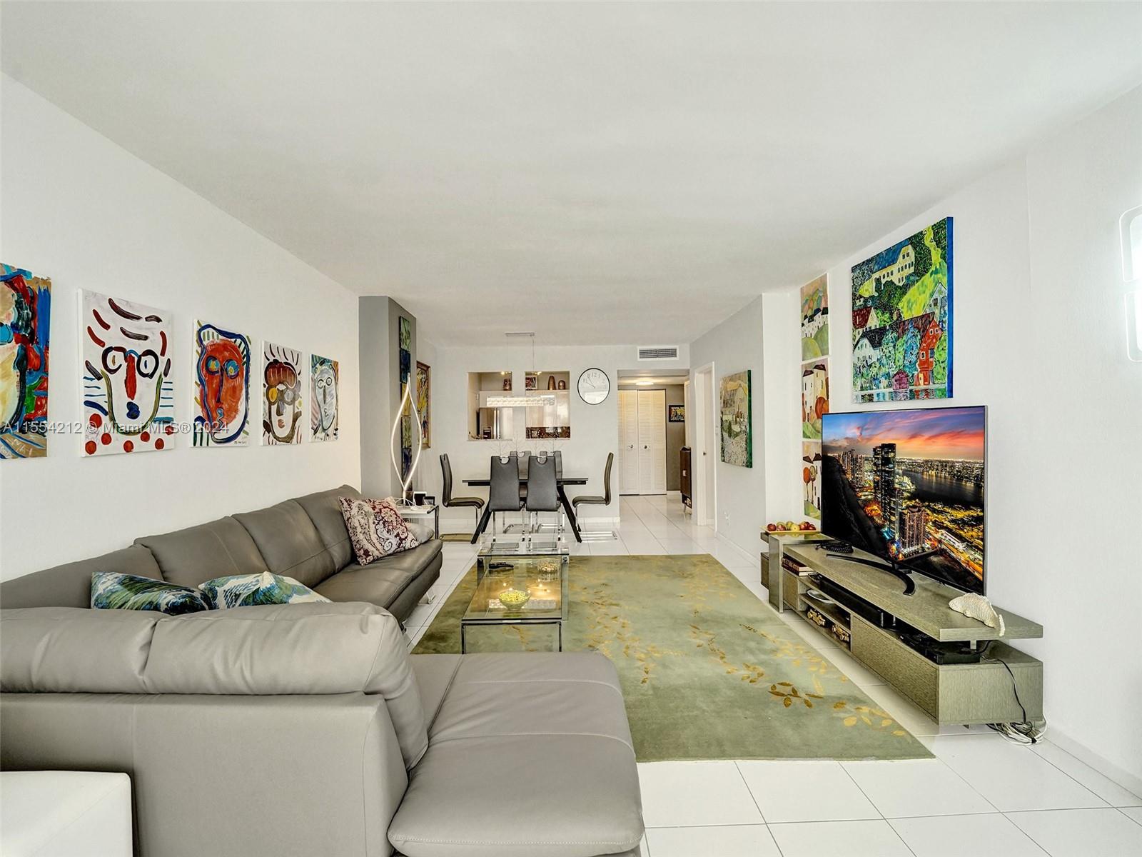 3140 S Ocean Dr 901, Hallandale Beach, Florida 33009, 1 Bedroom Bedrooms, ,1 BathroomBathrooms,Residential,For Sale,3140 S Ocean Dr 901,A11554212