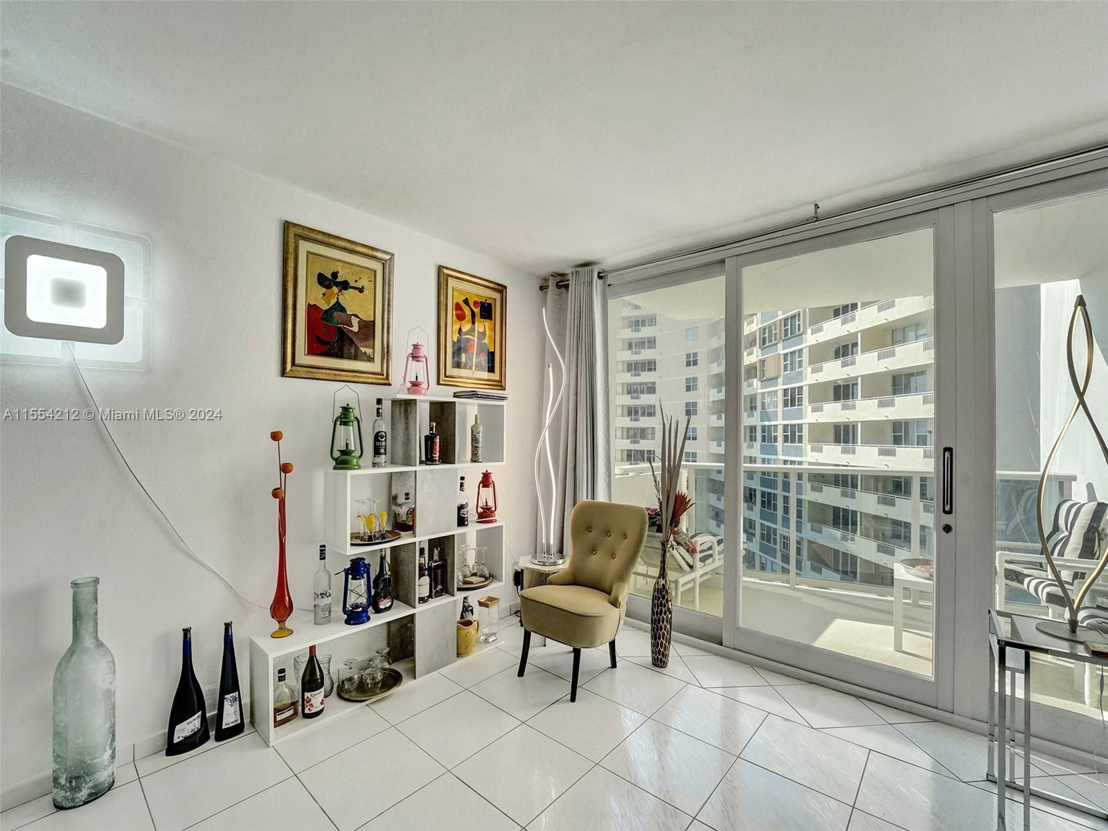 3140 S Ocean Dr 901, Hallandale Beach, Florida 33009, 1 Bedroom Bedrooms, ,1 BathroomBathrooms,Residential,For Sale,3140 S Ocean Dr 901,A11554212