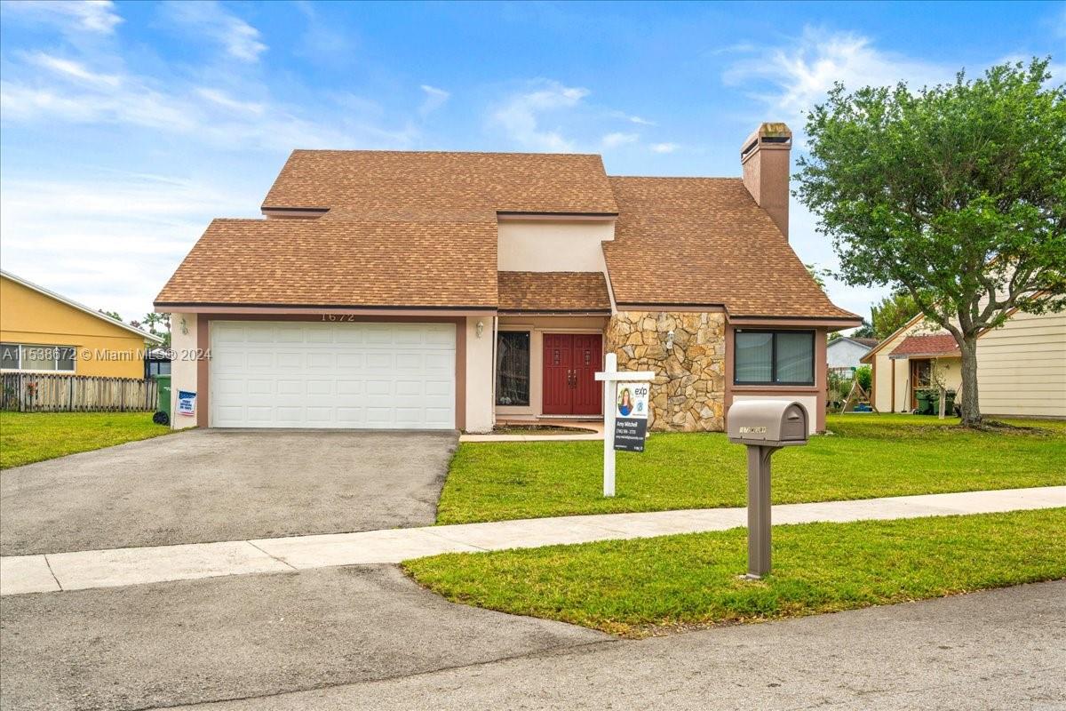 1672 N Goldeneye Ln, Homestead, Florida 33035, 4 Bedrooms Bedrooms, ,3 BathroomsBathrooms,Residential,For Sale,1672 N Goldeneye Ln,A11538672