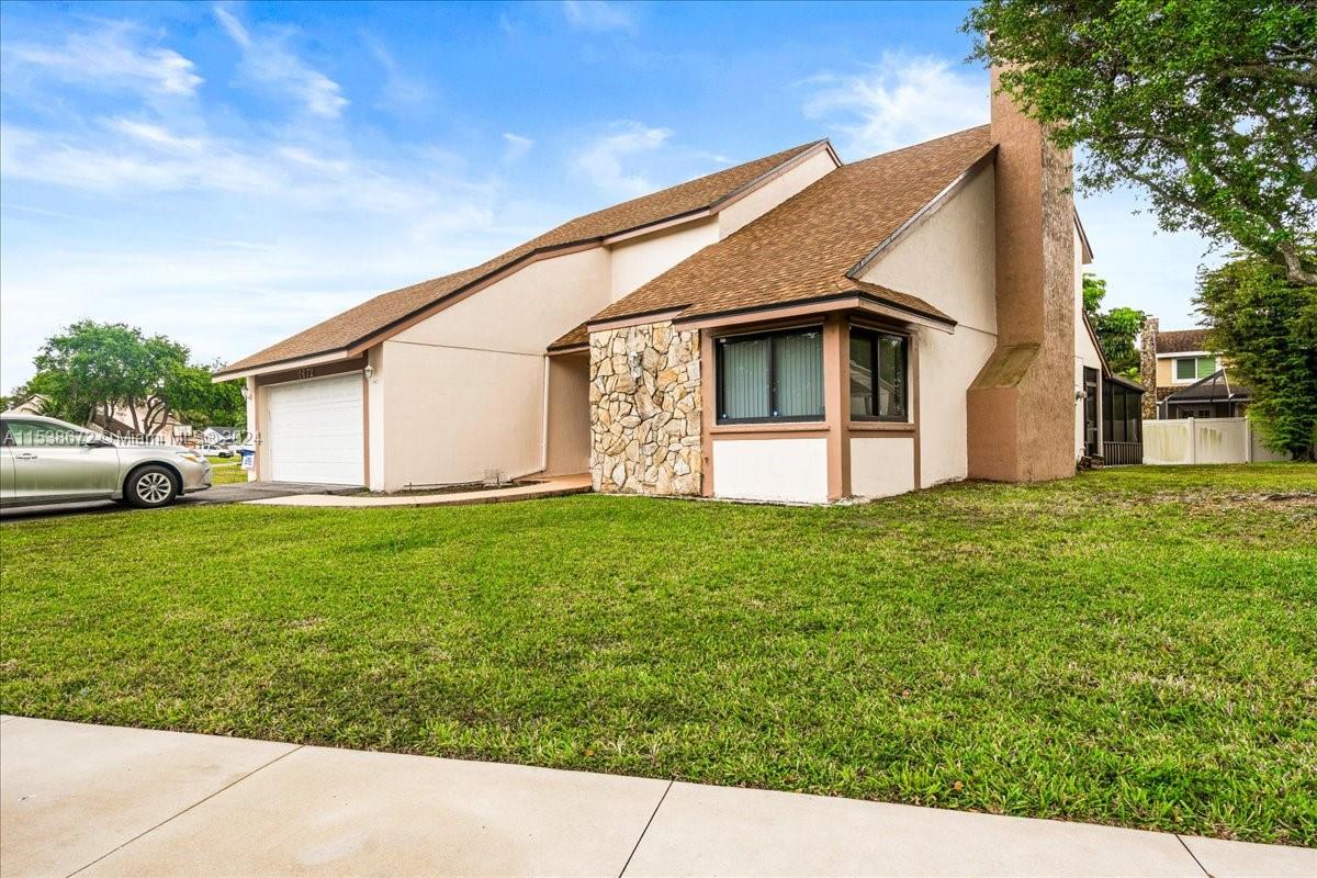 1672 N Goldeneye Ln, Homestead, Florida 33035, 4 Bedrooms Bedrooms, ,3 BathroomsBathrooms,Residential,For Sale,1672 N Goldeneye Ln,A11538672