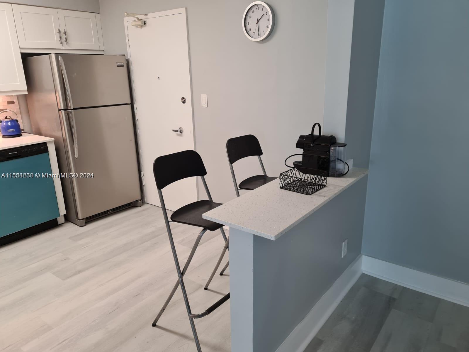 5151 Collins Ave 427, Miami Beach, Florida 33140, 1 Bedroom Bedrooms, ,1 BathroomBathrooms,Residential,For Sale,5151 Collins Ave 427,A11554231