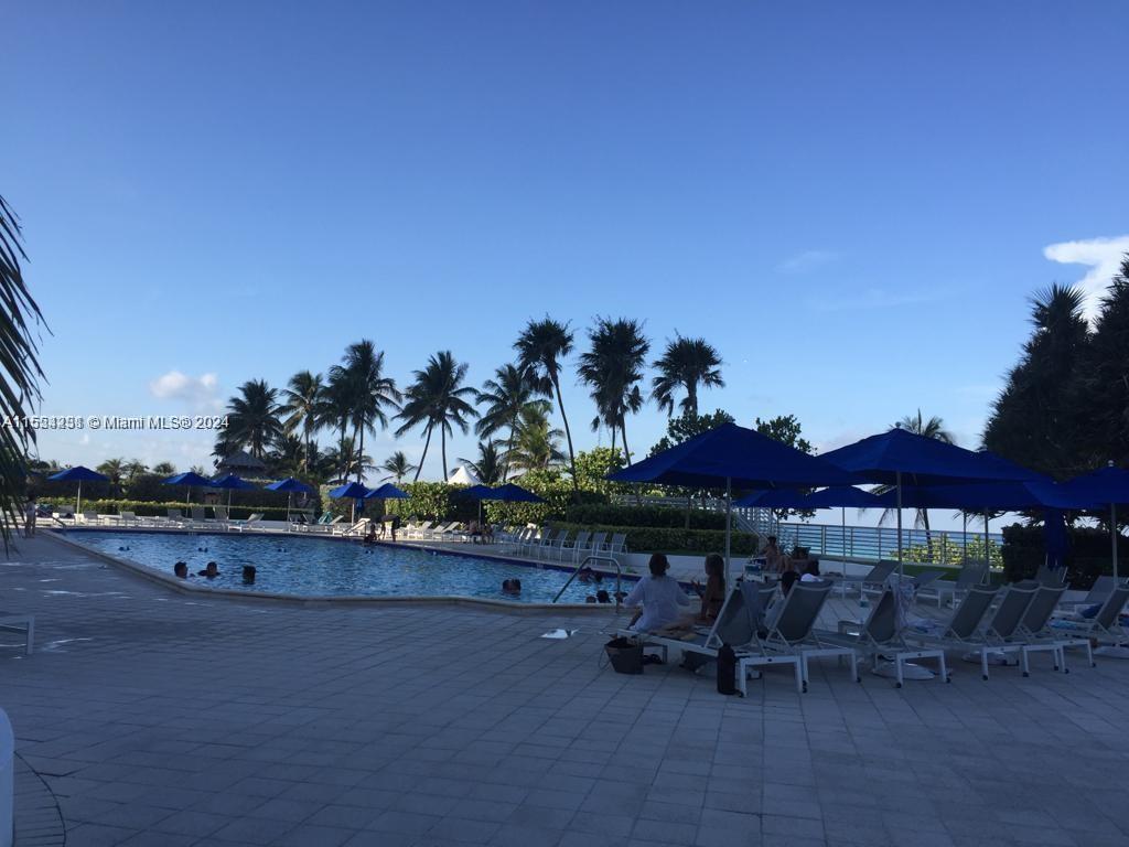 5151 Collins Ave 427, Miami Beach, Florida 33140, 1 Bedroom Bedrooms, ,1 BathroomBathrooms,Residential,For Sale,5151 Collins Ave 427,A11554231