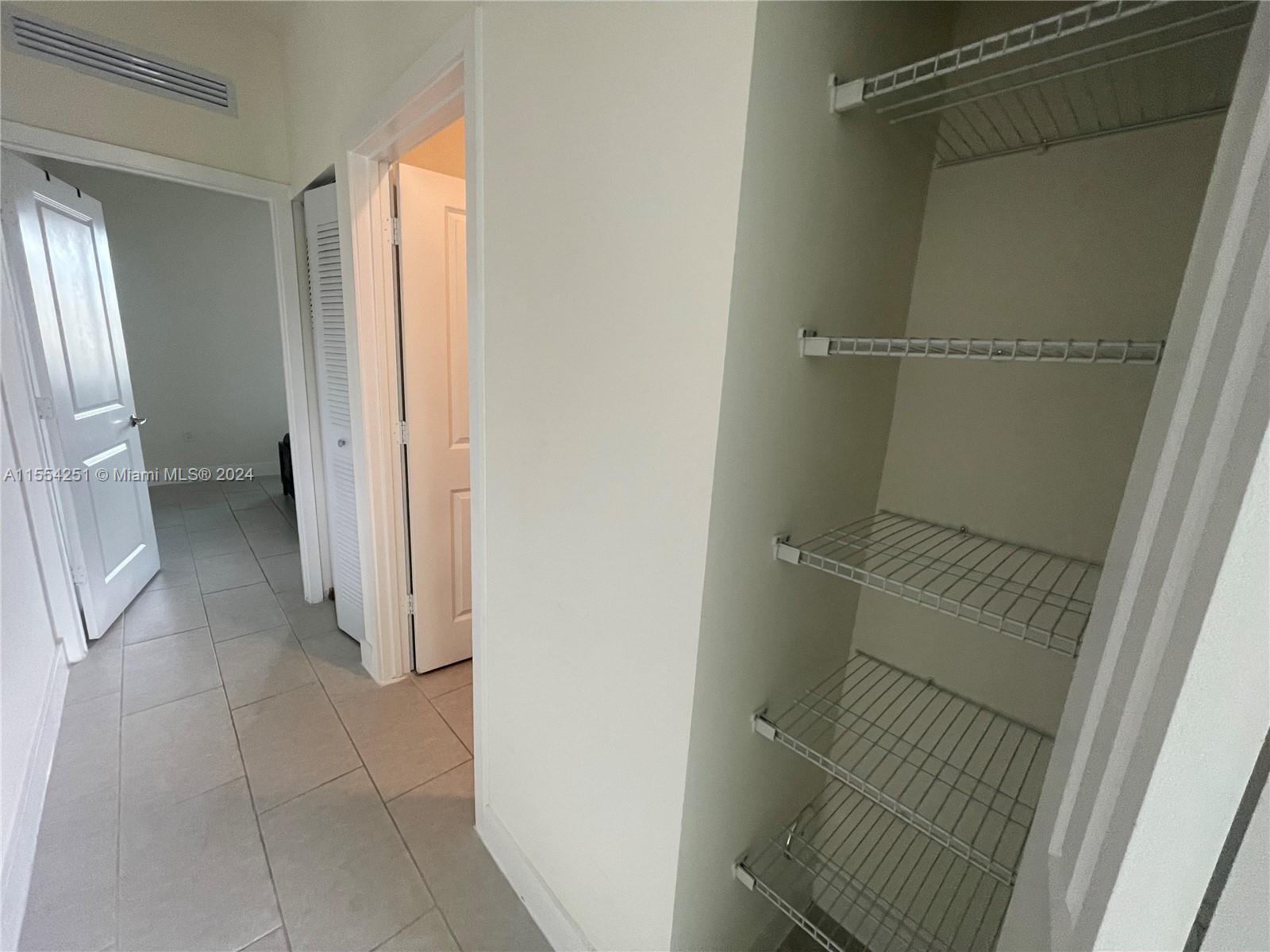 8167 NW 41st St E-203, Doral, Florida 33166, 3 Bedrooms Bedrooms, ,2 BathroomsBathrooms,Residentiallease,For Rent,8167 NW 41st St E-203,A11554251