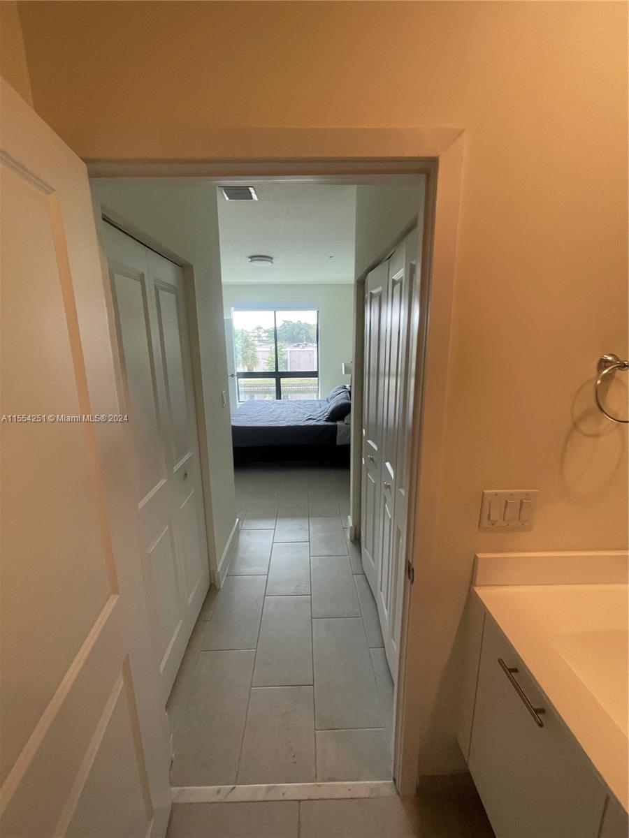8167 NW 41st St E-203, Doral, Florida 33166, 3 Bedrooms Bedrooms, ,2 BathroomsBathrooms,Residentiallease,For Rent,8167 NW 41st St E-203,A11554251