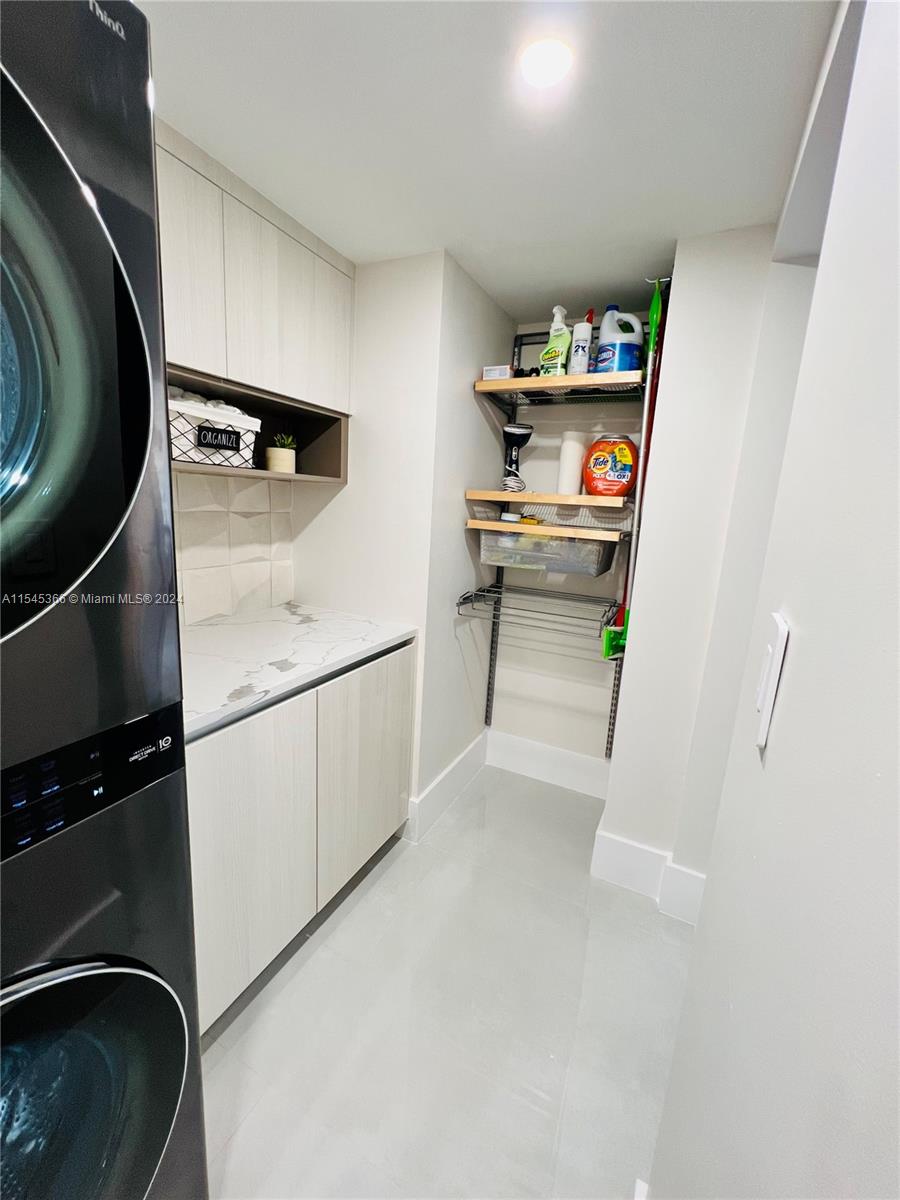 20185 E Country Club Dr 2104, Aventura, Florida 33180, 3 Bedrooms Bedrooms, ,2 BathroomsBathrooms,Residential,For Sale,20185 E Country Club Dr 2104,A11545366