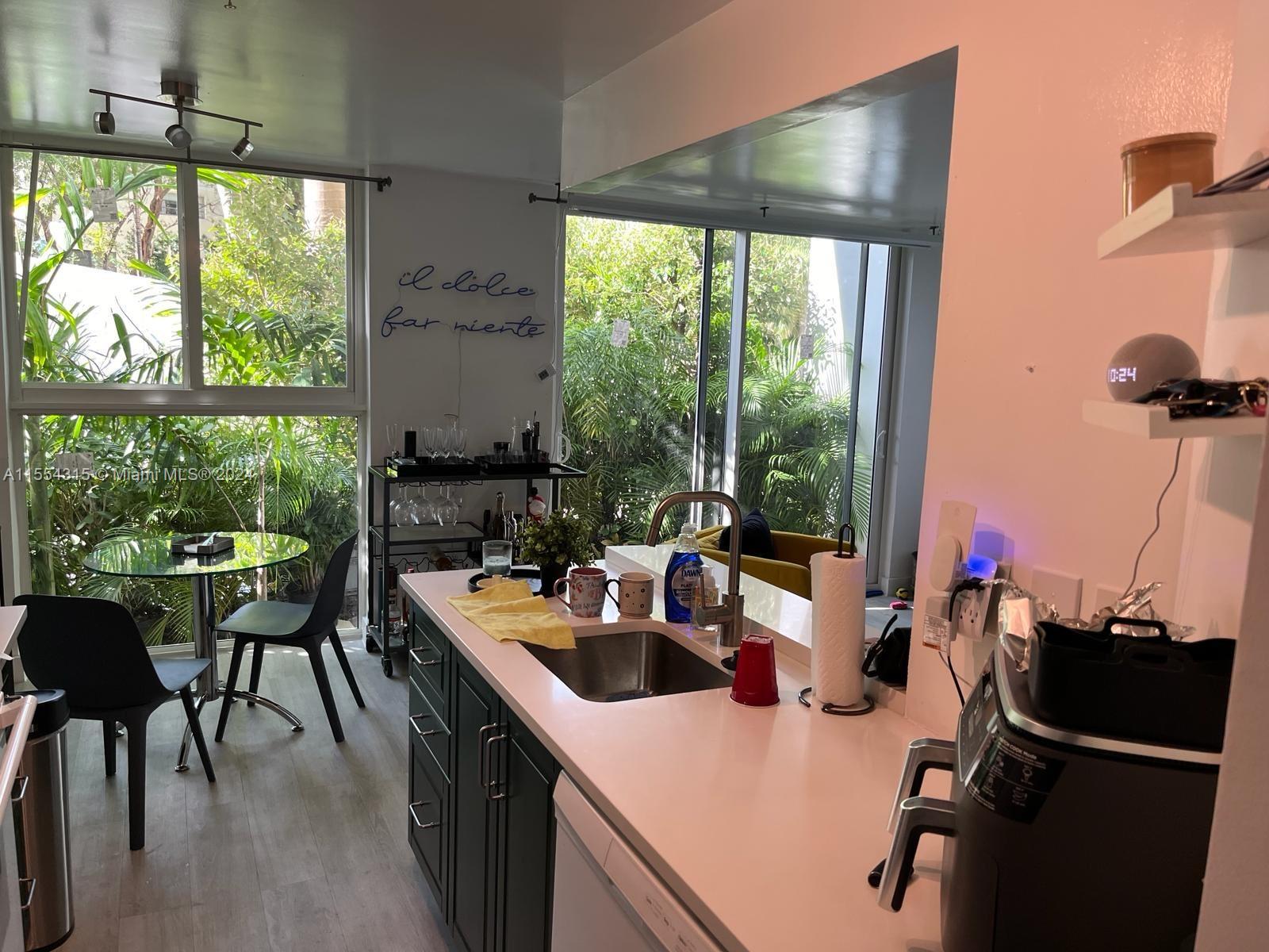 1688 West Ave G-06, Miami Beach, Florida 33139, 1 Bedroom Bedrooms, ,2 BathroomsBathrooms,Residential,For Sale,1688 West Ave G-06,A11554315