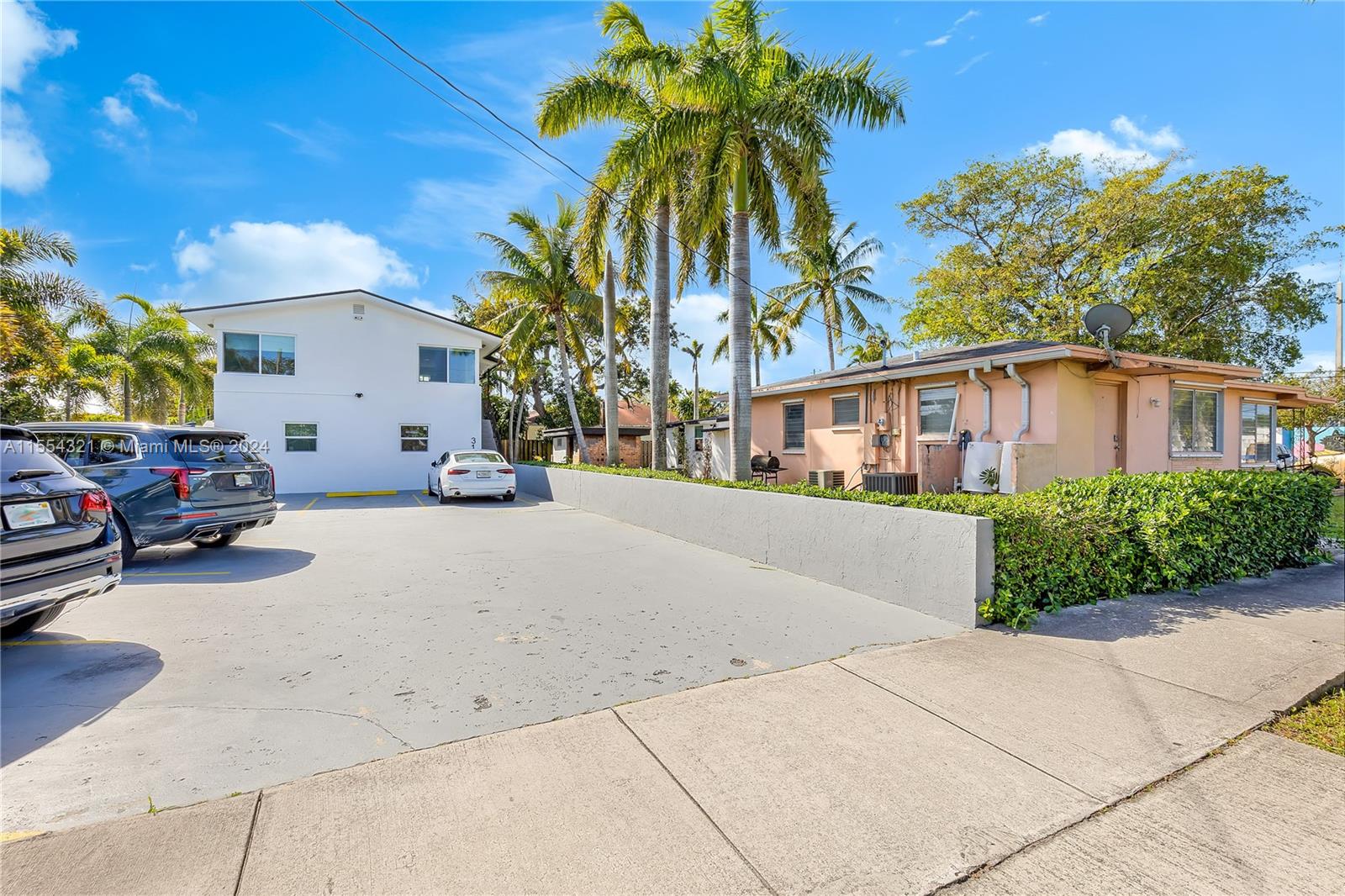 101 SW 4th Ave, Hallandale Beach, Florida 33009, ,Commercialsale,For Sale,101 SW 4th Ave,A11554321