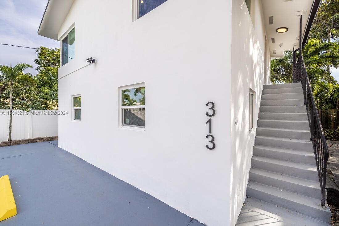 101 SW 4th Ave, Hallandale Beach, Florida 33009, ,Commercialsale,For Sale,101 SW 4th Ave,A11554321