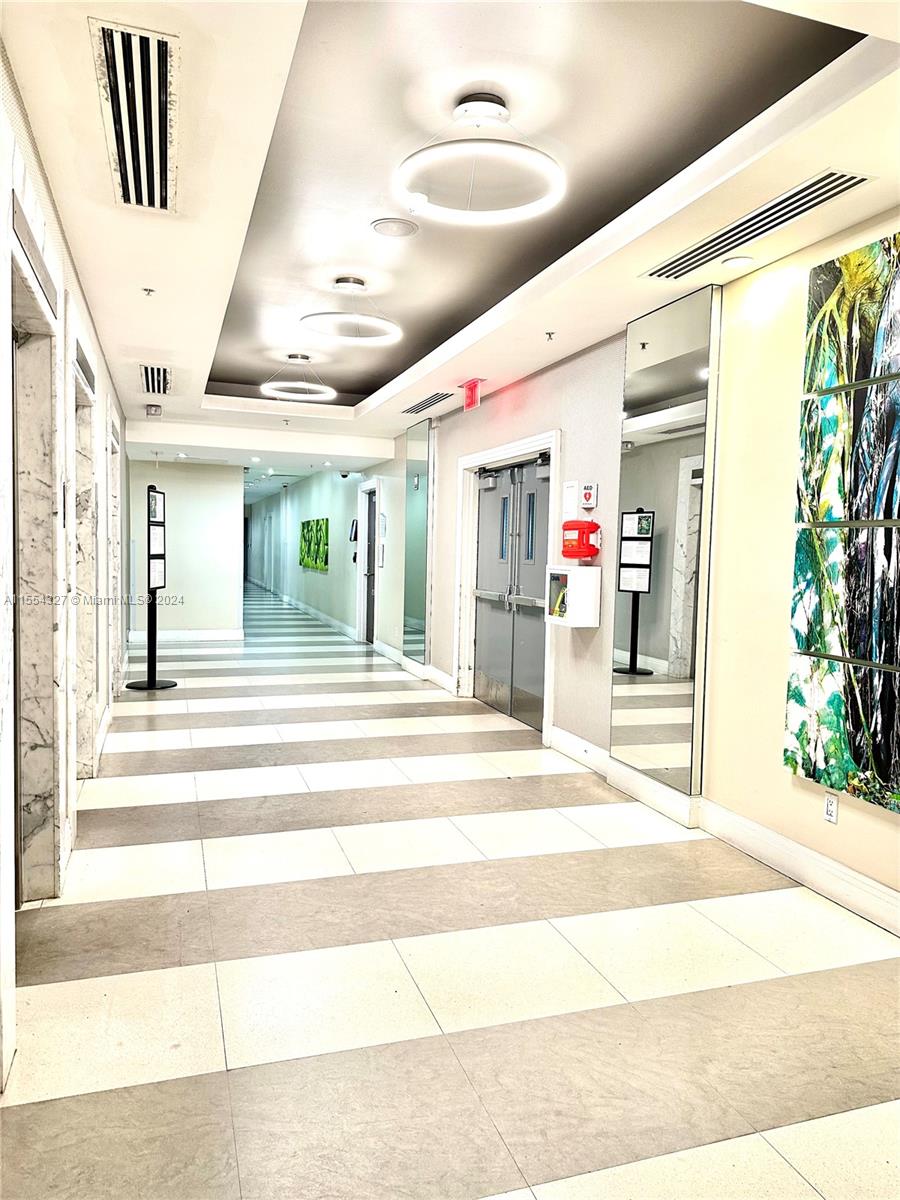 3001 S Ocean Dr 1619, Hollywood, Florida 33019, 1 Bedroom Bedrooms, ,1 BathroomBathrooms,Residential,For Sale,3001 S Ocean Dr 1619,A11554327