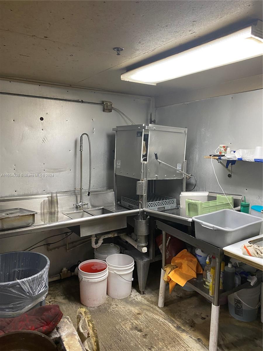 Miami, Florida 33126, ,Businessopportunity,For Sale,A11554338