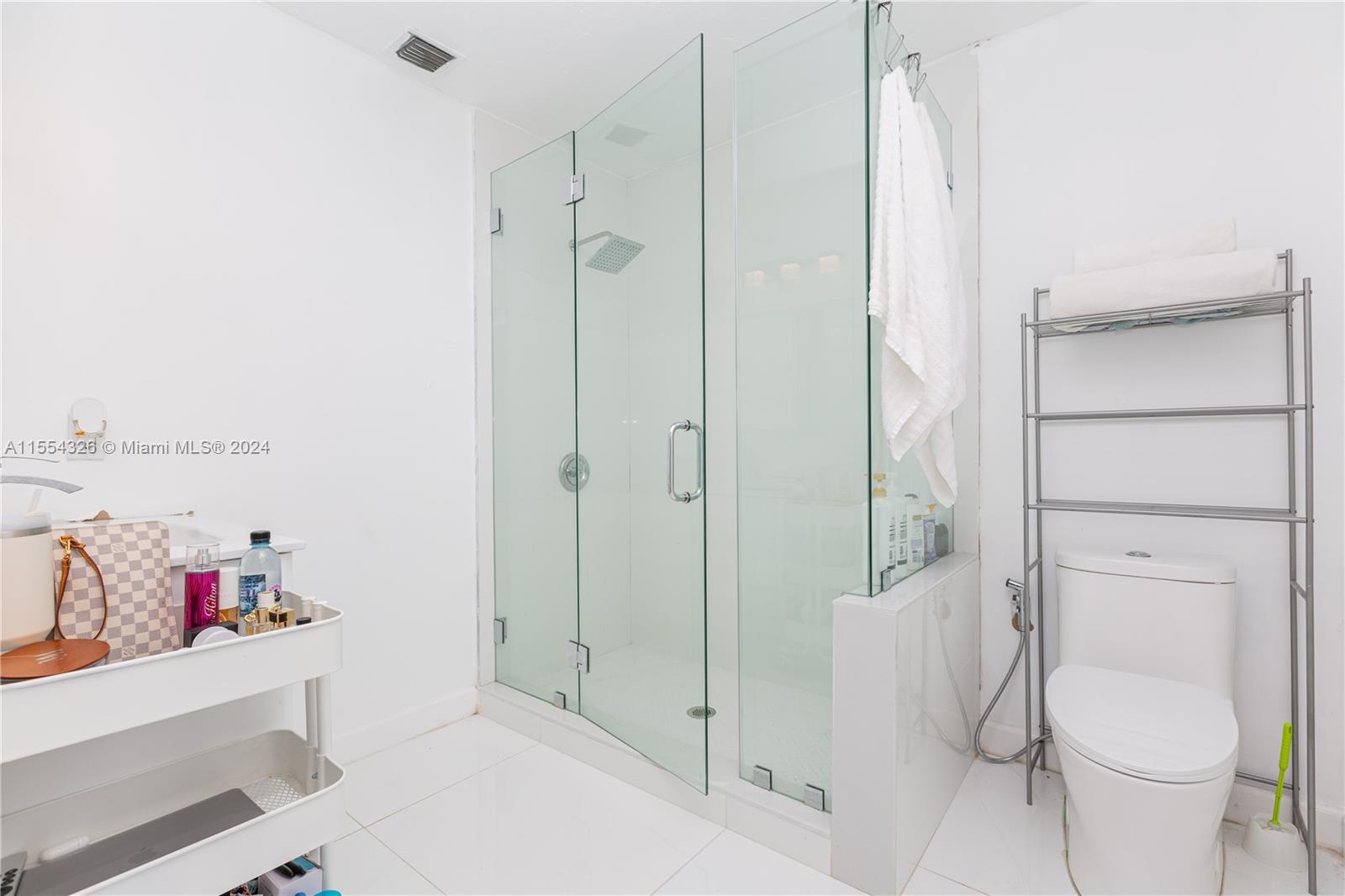 25420 SW 224th Ave, Homestead, Florida 33031, 4 Bedrooms Bedrooms, ,3 BathroomsBathrooms,Residential,For Sale,25420 SW 224th Ave,A11554326