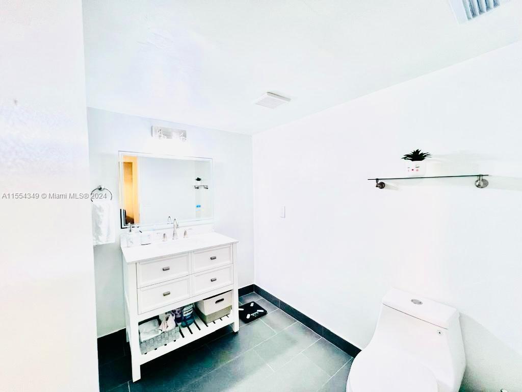 7625 NW 79th Ave 101, Tamarac, Florida 33321, 2 Bedrooms Bedrooms, ,2 BathroomsBathrooms,Residential,For Sale,7625 NW 79th Ave 101,A11554349