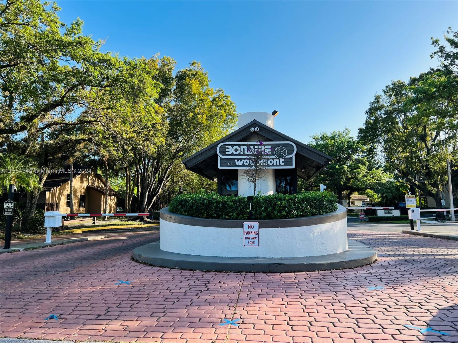 7625 NW 79th Ave 101, Tamarac, Florida 33321, 2 Bedrooms Bedrooms, ,2 BathroomsBathrooms,Residential,For Sale,7625 NW 79th Ave 101,A11554349