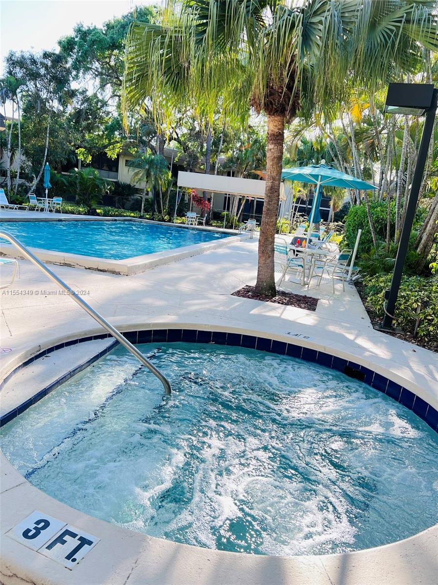 7625 NW 79th Ave 101, Tamarac, Florida 33321, 2 Bedrooms Bedrooms, ,2 BathroomsBathrooms,Residential,For Sale,7625 NW 79th Ave 101,A11554349
