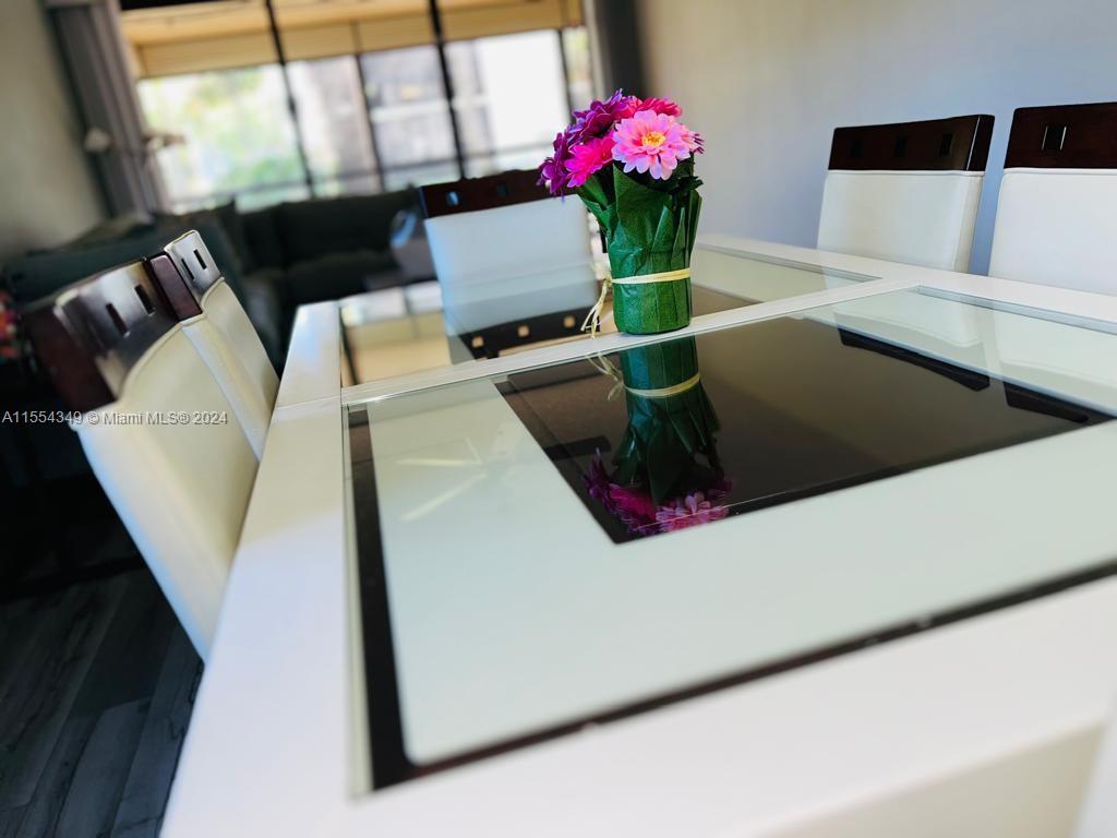 7625 NW 79th Ave 101, Tamarac, Florida 33321, 2 Bedrooms Bedrooms, ,2 BathroomsBathrooms,Residential,For Sale,7625 NW 79th Ave 101,A11554349