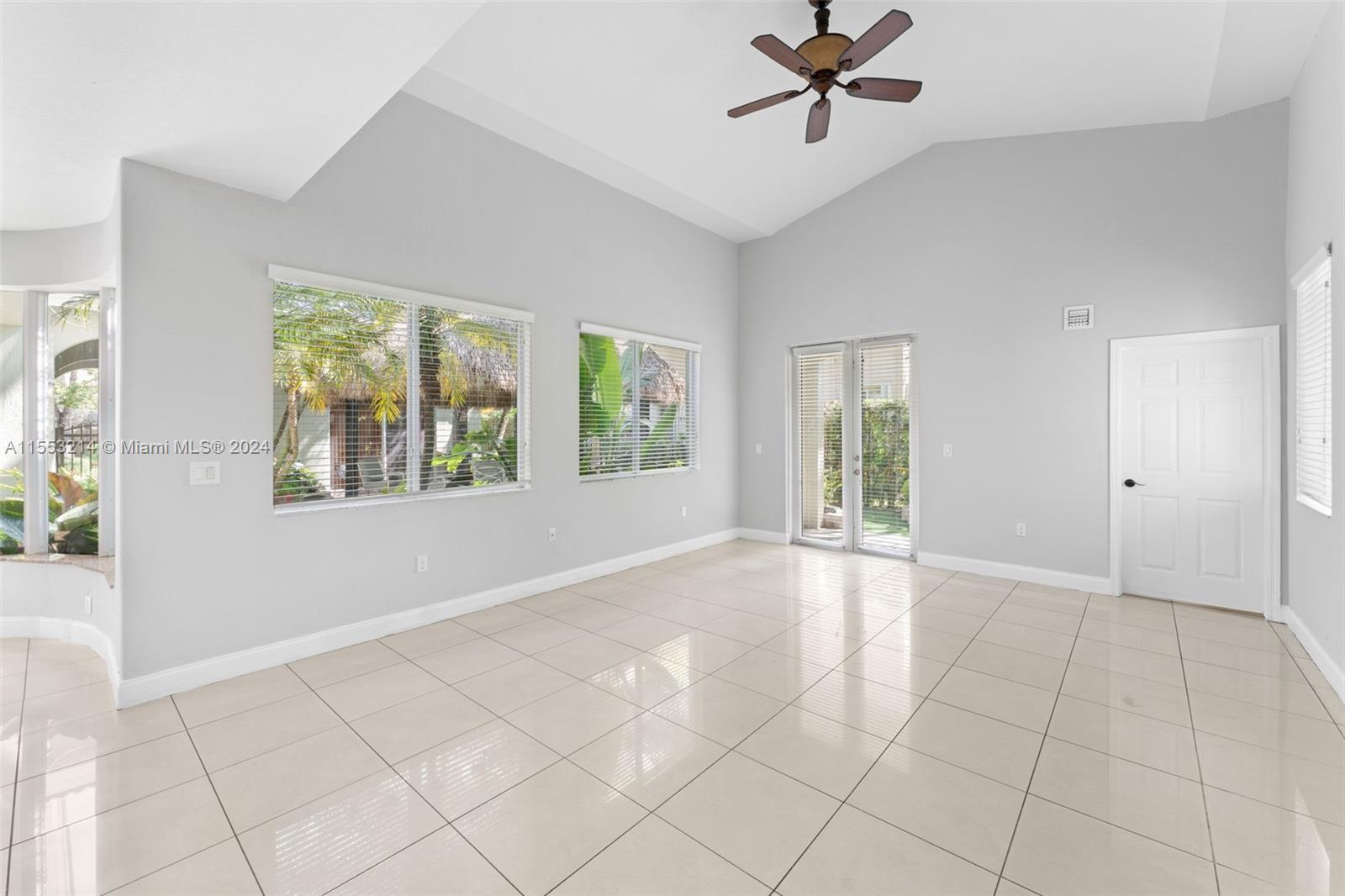 2220 SE 19th Ave, Homestead, Florida 33035, 5 Bedrooms Bedrooms, ,4 BathroomsBathrooms,Residential,For Sale,2220 SE 19th Ave,A11553214