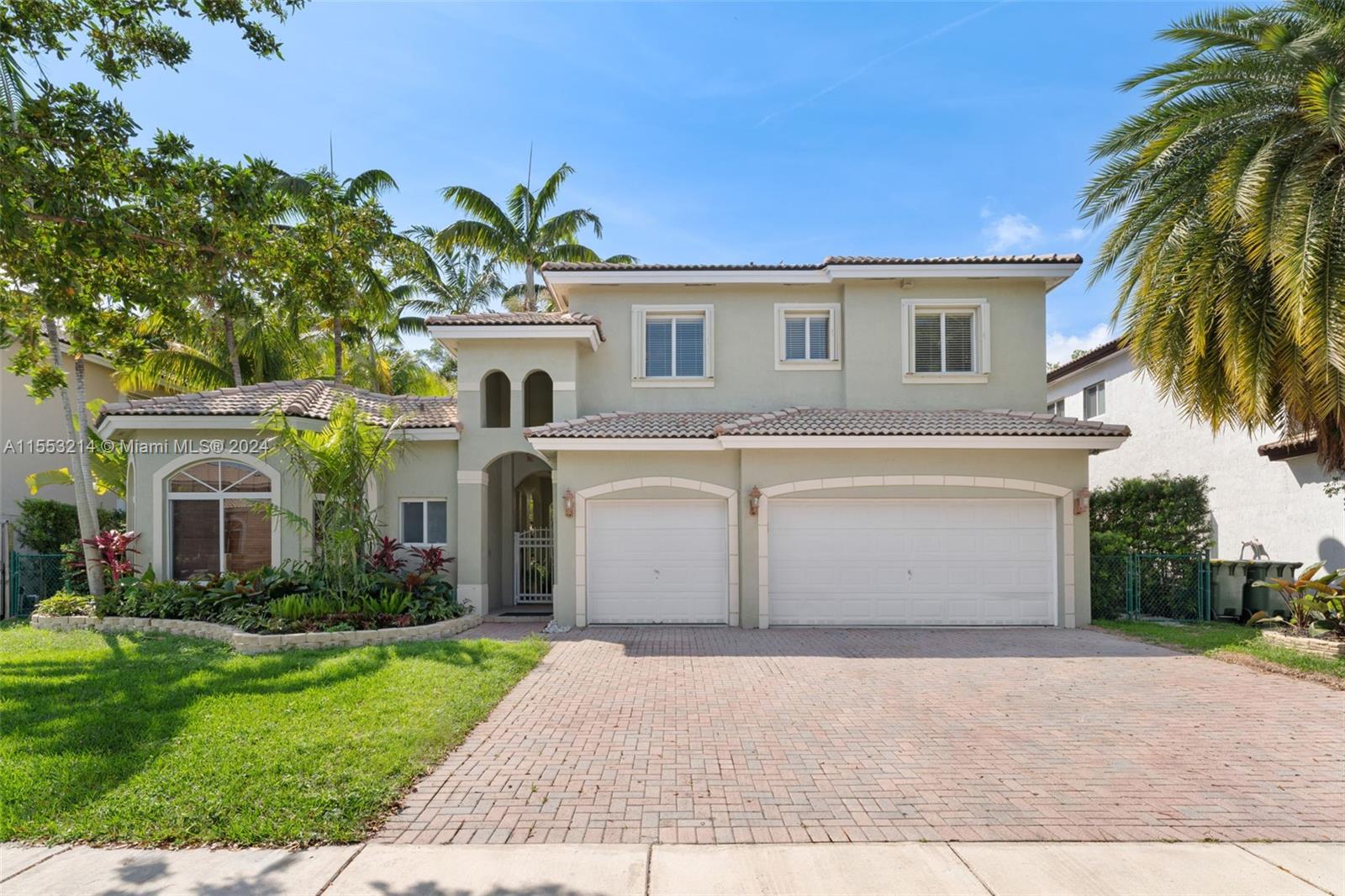 2220 SE 19th Ave, Homestead, Florida 33035, 5 Bedrooms Bedrooms, ,4 BathroomsBathrooms,Residential,For Sale,2220 SE 19th Ave,A11553214