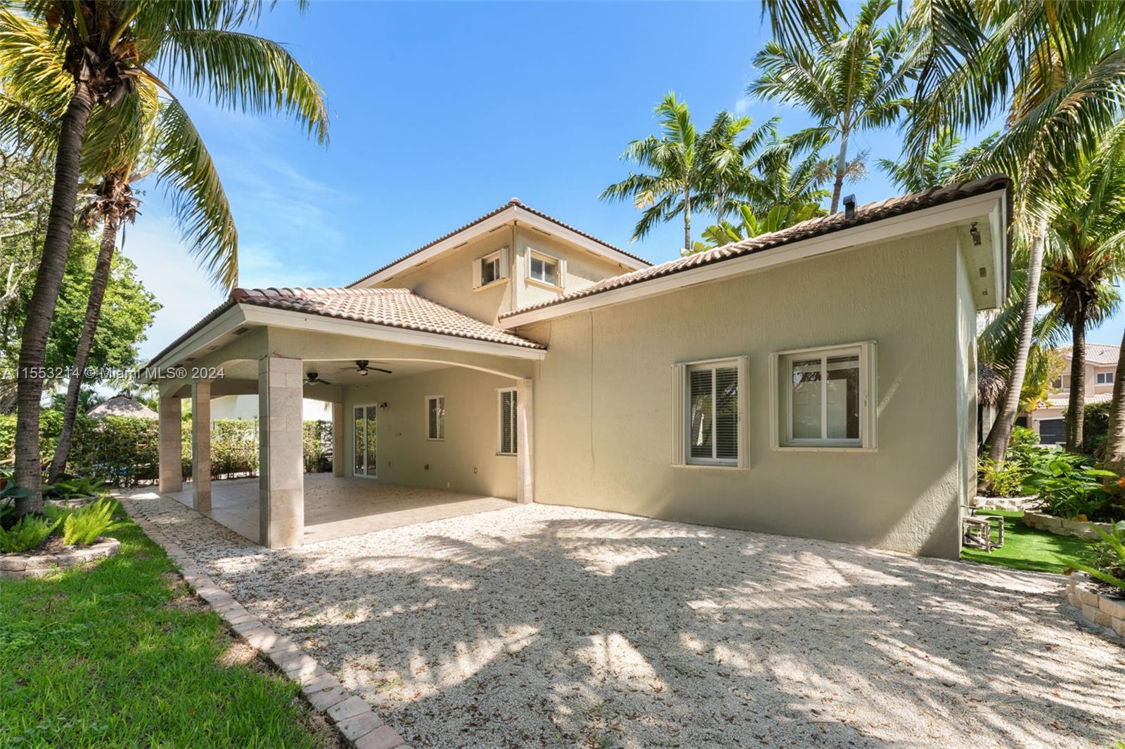 2220 SE 19th Ave, Homestead, Florida 33035, 5 Bedrooms Bedrooms, ,4 BathroomsBathrooms,Residential,For Sale,2220 SE 19th Ave,A11553214