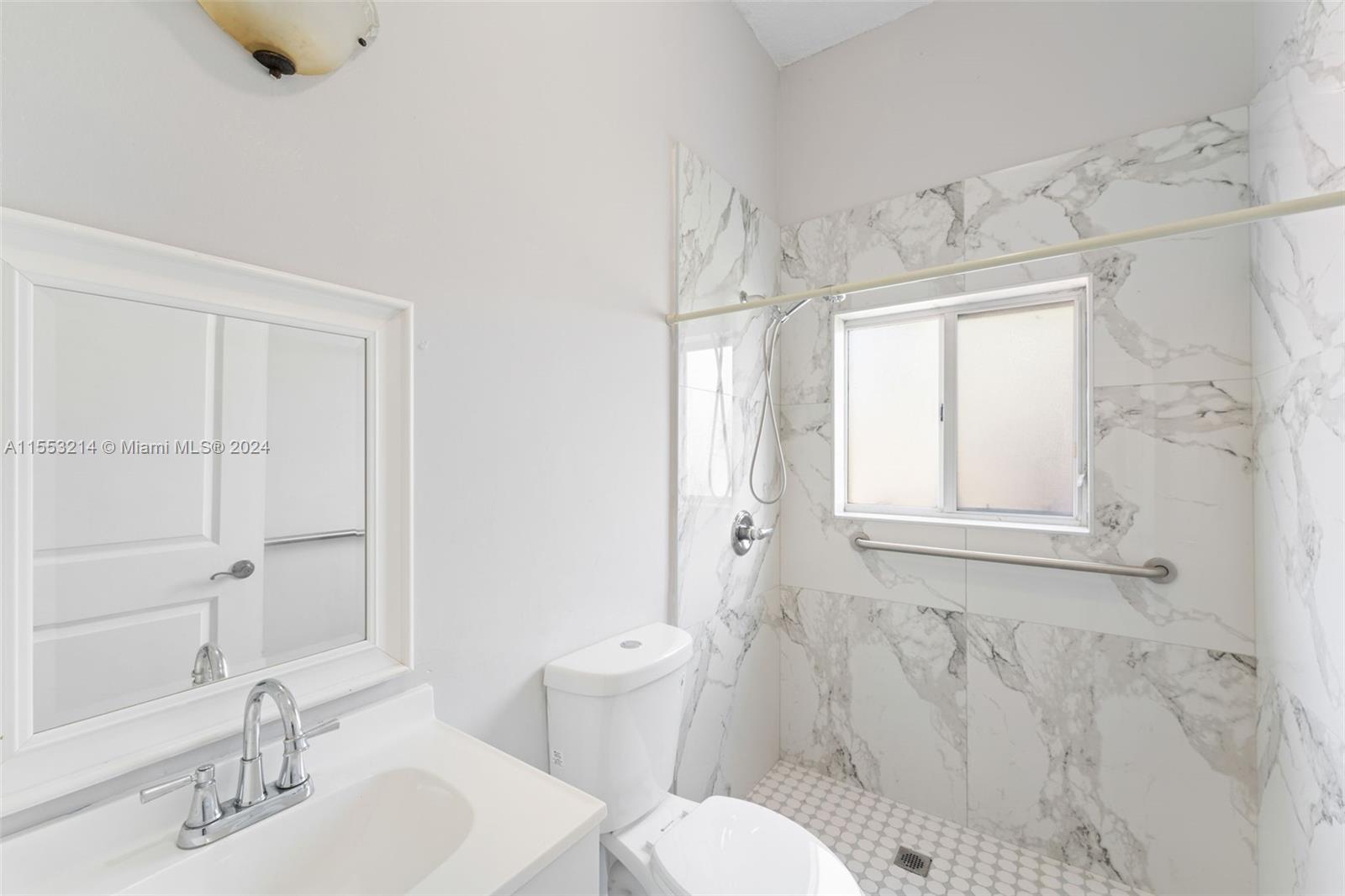 2220 SE 19th Ave, Homestead, Florida 33035, 5 Bedrooms Bedrooms, ,4 BathroomsBathrooms,Residential,For Sale,2220 SE 19th Ave,A11553214