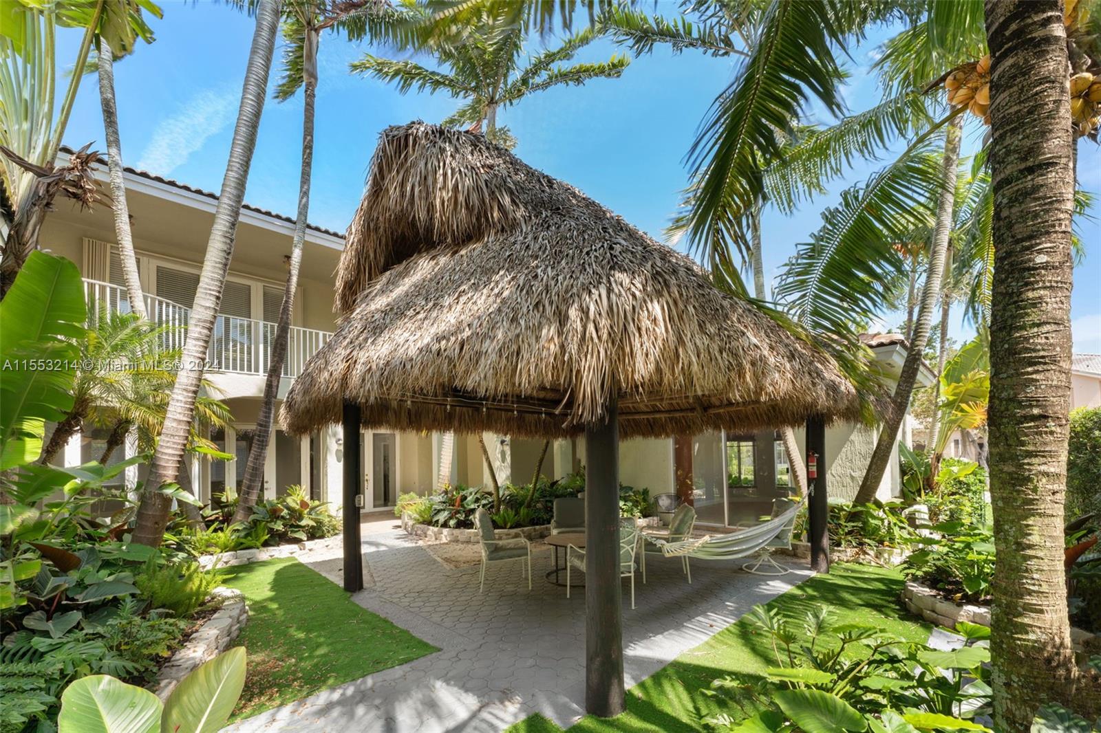 2220 SE 19th Ave, Homestead, Florida 33035, 5 Bedrooms Bedrooms, ,4 BathroomsBathrooms,Residential,For Sale,2220 SE 19th Ave,A11553214