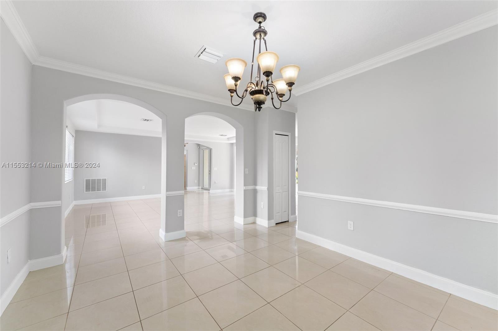 2220 SE 19th Ave, Homestead, Florida 33035, 5 Bedrooms Bedrooms, ,4 BathroomsBathrooms,Residential,For Sale,2220 SE 19th Ave,A11553214