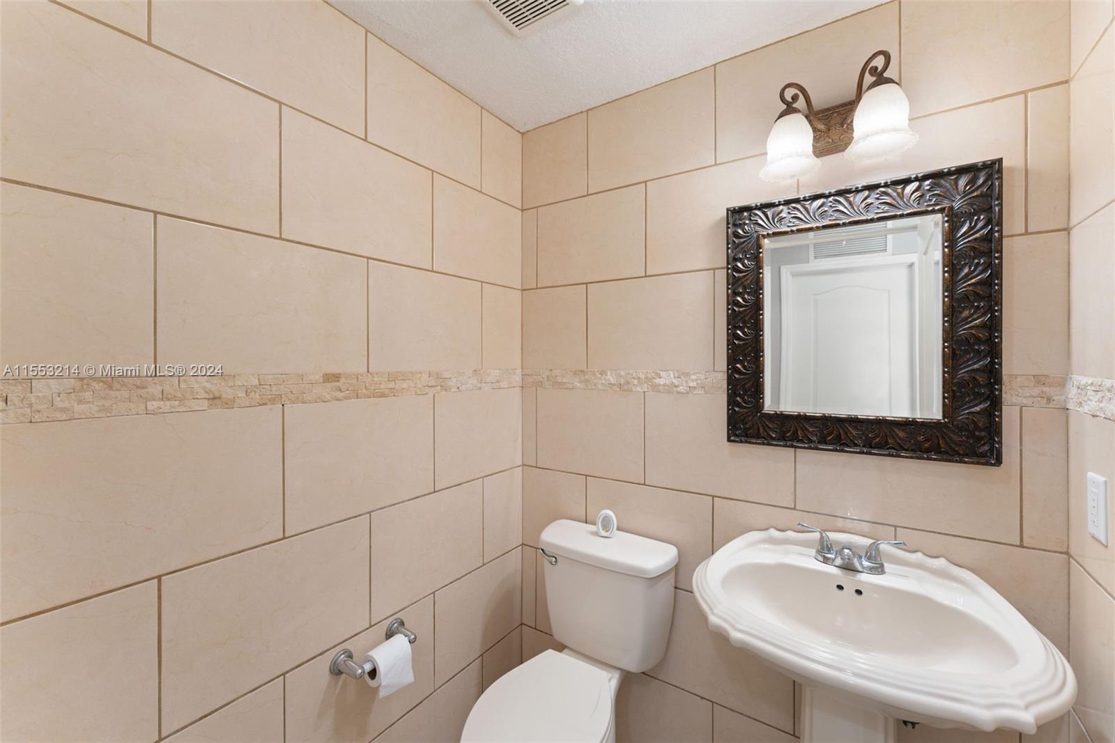 2220 SE 19th Ave, Homestead, Florida 33035, 5 Bedrooms Bedrooms, ,4 BathroomsBathrooms,Residential,For Sale,2220 SE 19th Ave,A11553214