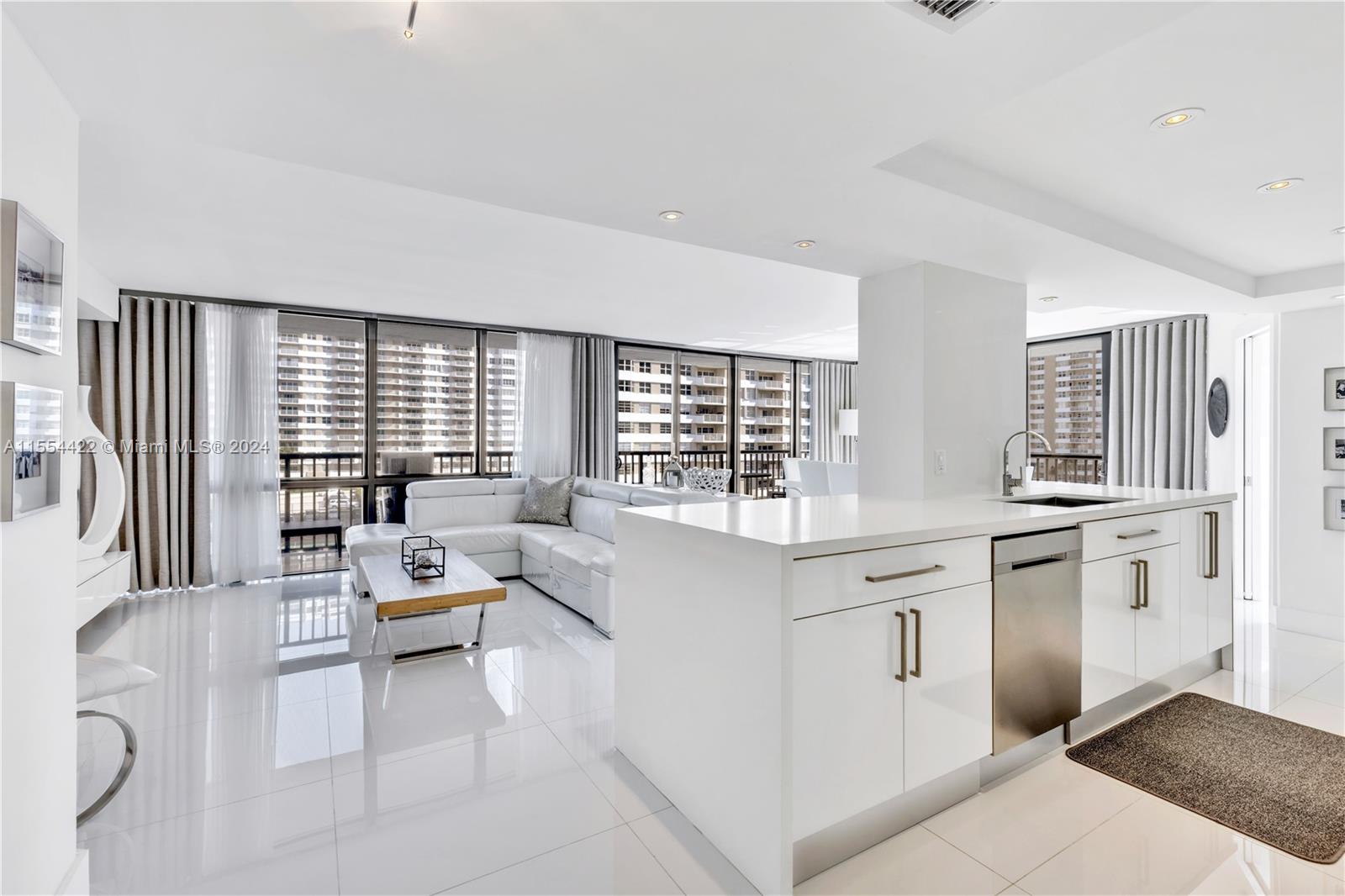 2017 S Ocean Dr 601, Hallandale Beach, Florida 33009, 3 Bedrooms Bedrooms, ,2 BathroomsBathrooms,Residential,For Sale,2017 S Ocean Dr 601,A11554422