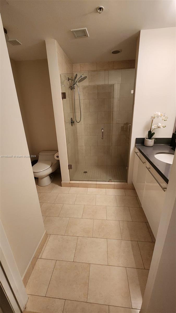 90 SW 3rd St 1414, Miami, Florida 33130, 1 Bedroom Bedrooms, ,1 BathroomBathrooms,Residential,For Sale,90 SW 3rd St 1414,A11553887