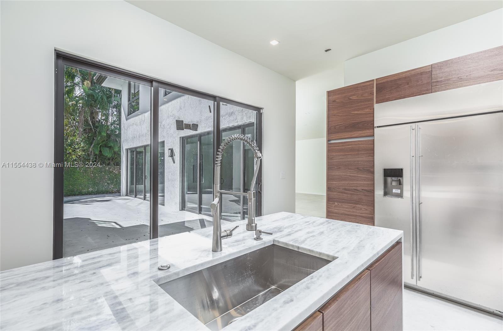 3900 S Douglas Rd, Miami, Florida 33133, 6 Bedrooms Bedrooms, ,4 BathroomsBathrooms,Residential,For Sale,3900 S Douglas Rd,A11554438